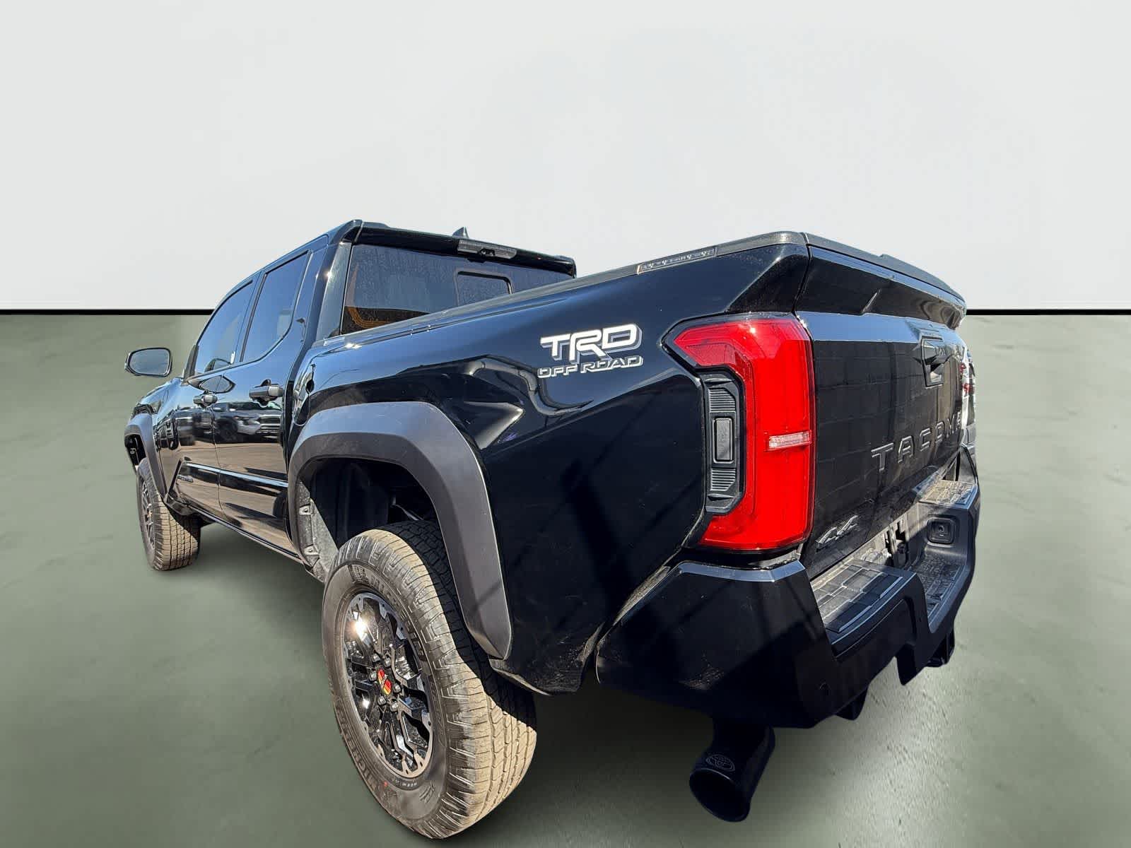 Thumbnail: 2025 Toyota Tacoma - 3