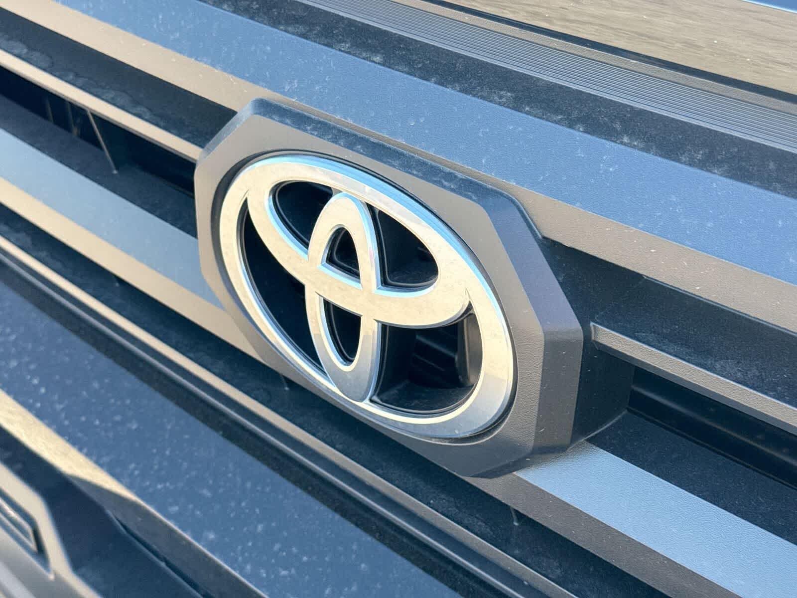 Thumbnail: 2025 Toyota Tacoma - 32