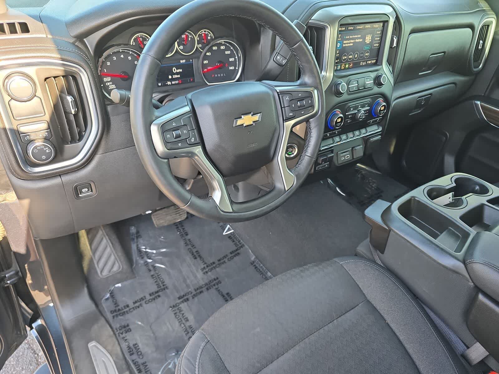 Thumbnail: 2020 Chevrolet Silverado 1500 - 16