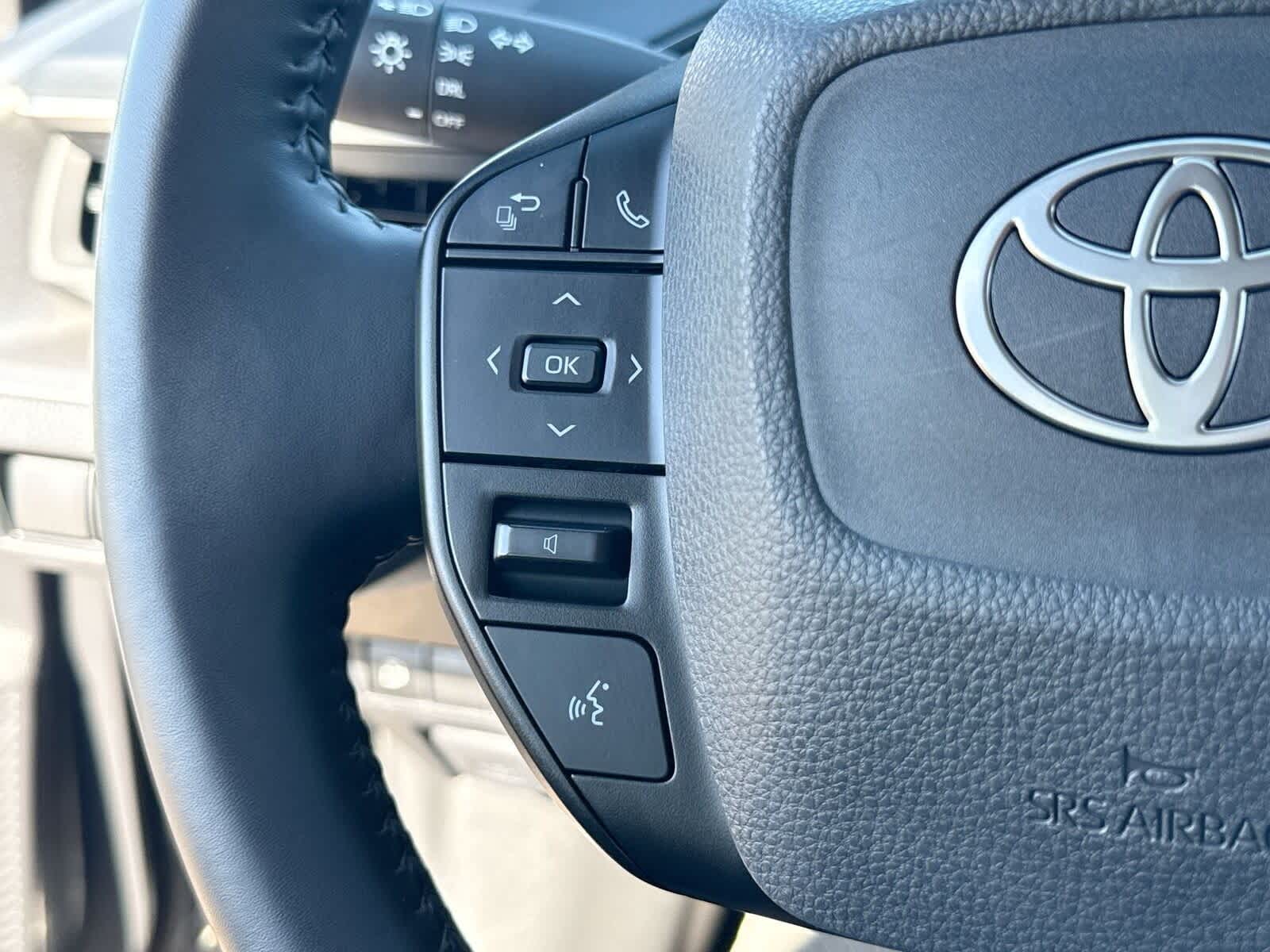 Thumbnail: 2024 Toyota Prius - 27