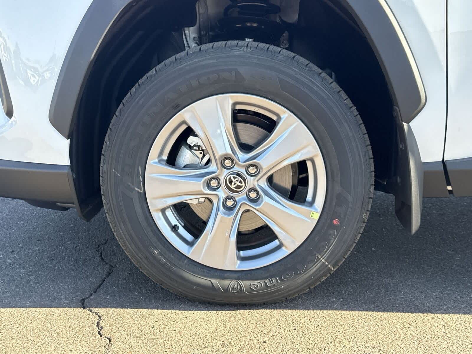 Thumbnail: 2025 Toyota RAV4 - 10