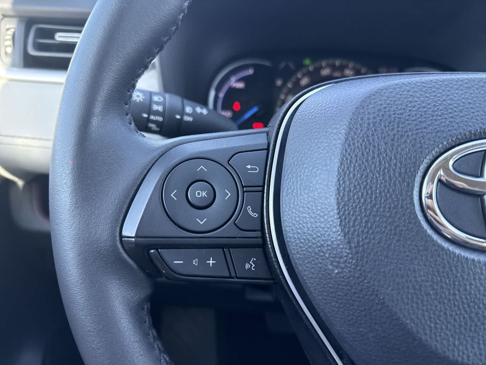 Thumbnail: 2022 Toyota RAV4 - 29