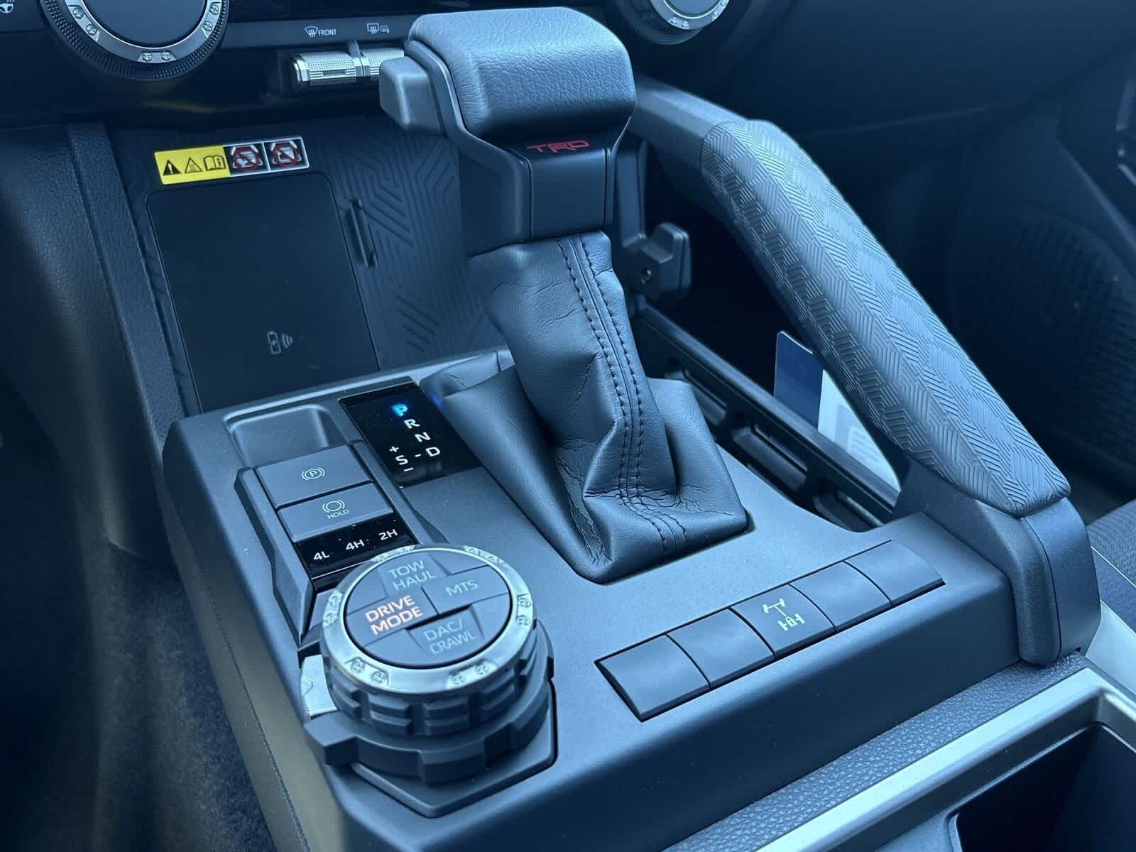 Thumbnail: 2025 Toyota 4Runner - 25