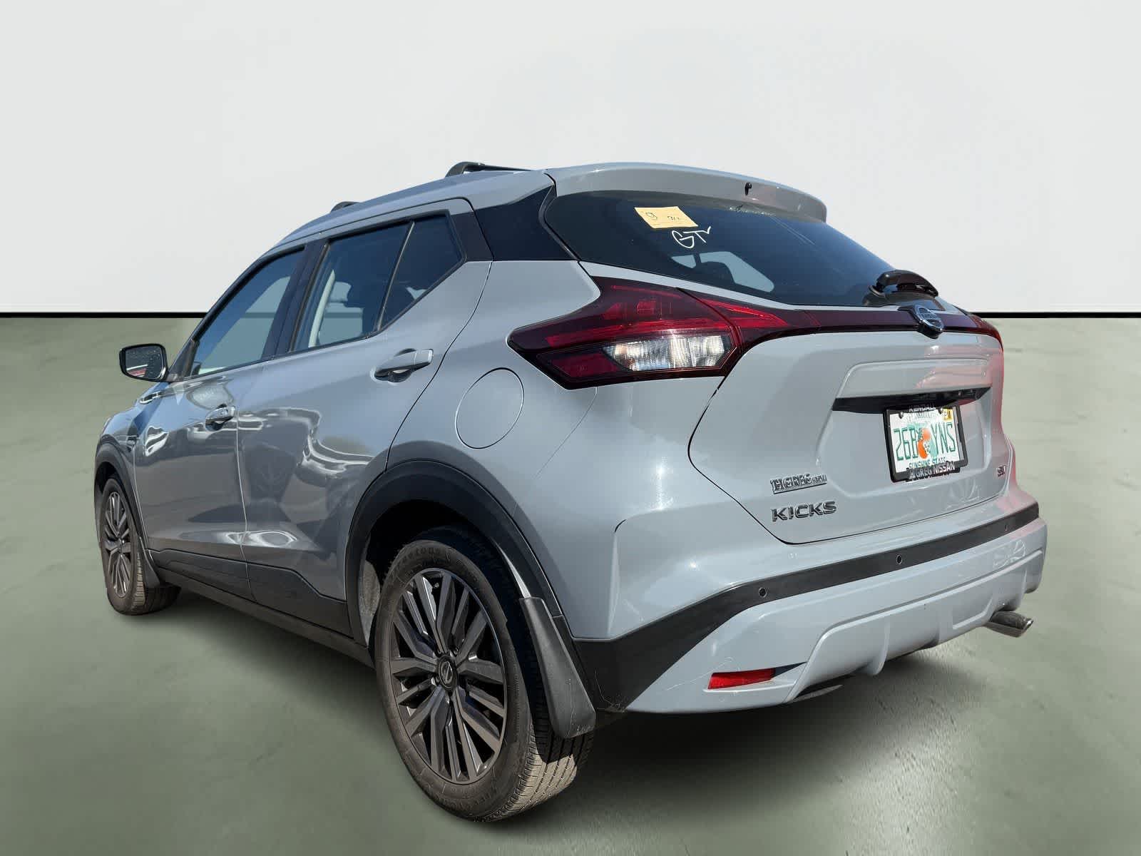 Thumbnail: 2021 Nissan Kicks - 4