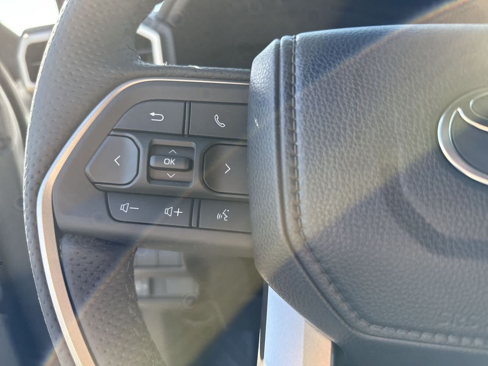 Thumbnail: 2025 Toyota Tacoma - 28