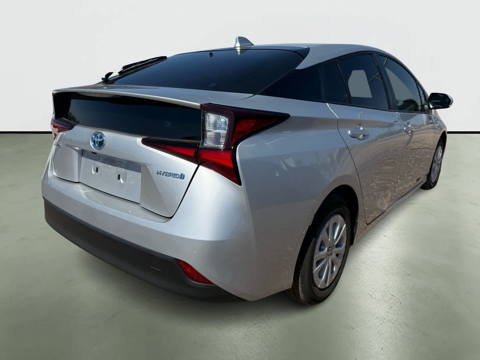 Thumbnail: 2022 Toyota Prius - 4