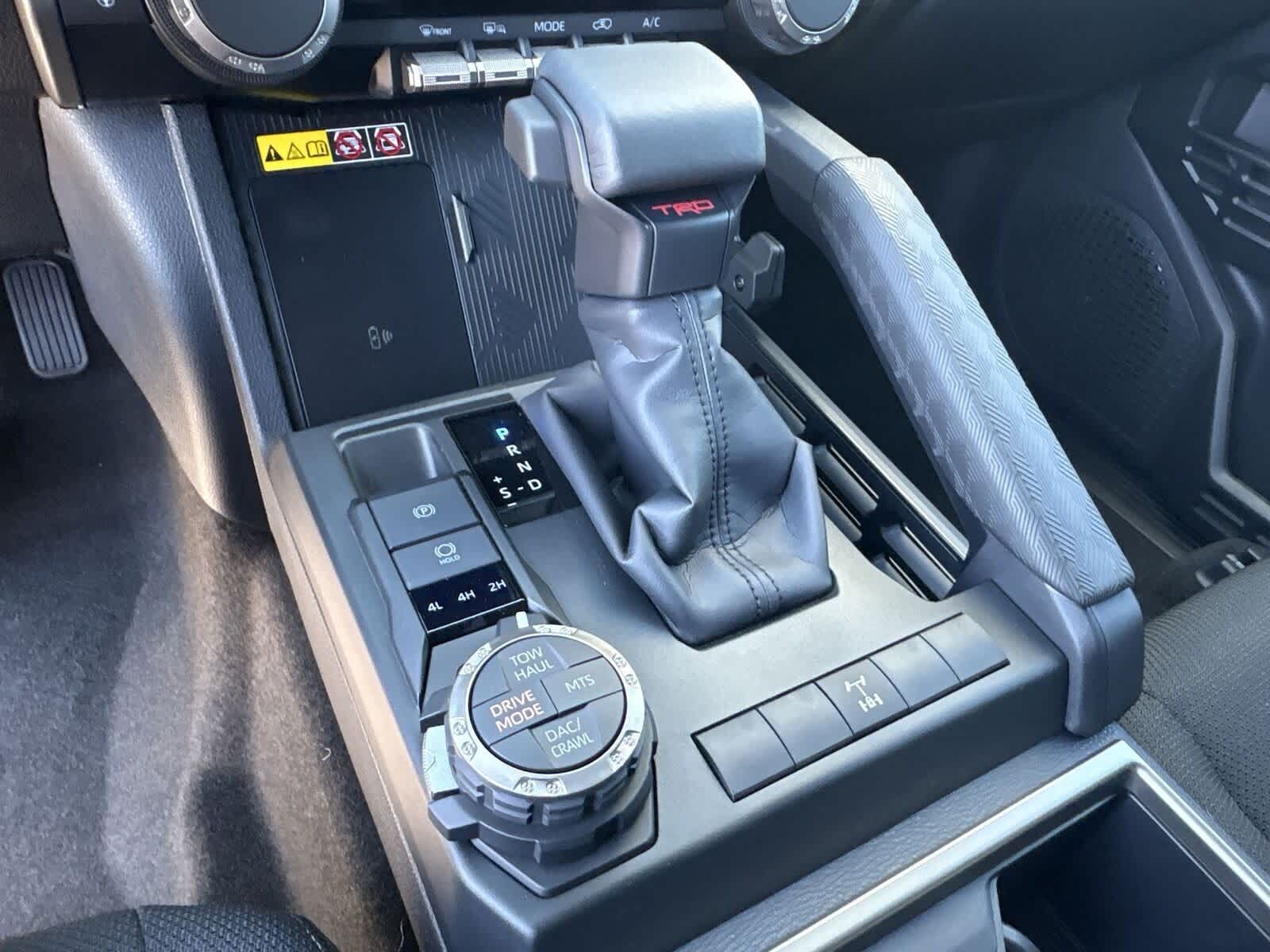 Thumbnail: 2025 Toyota 4Runner - 25