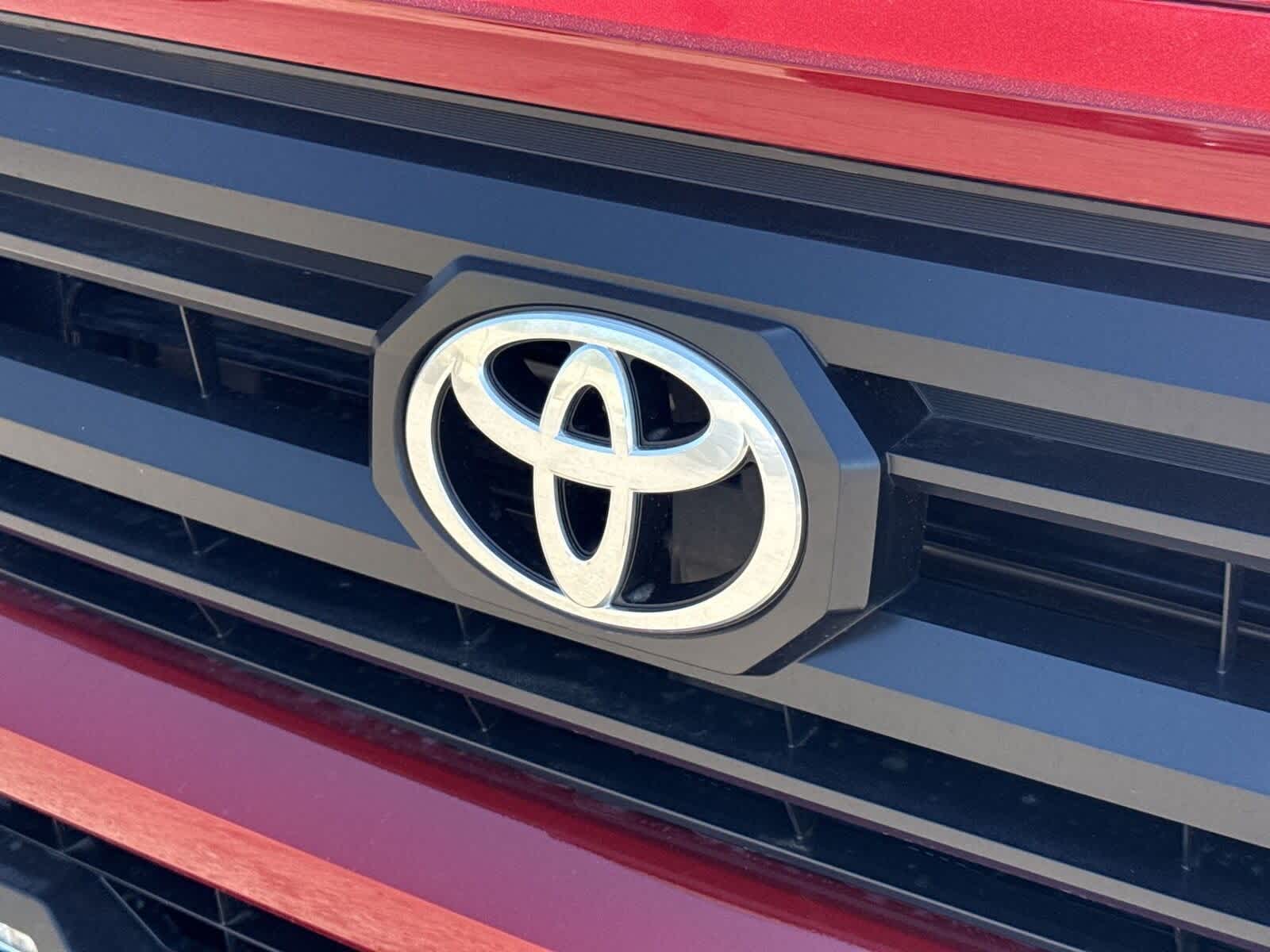 Thumbnail: 2025 Toyota Tacoma - 32