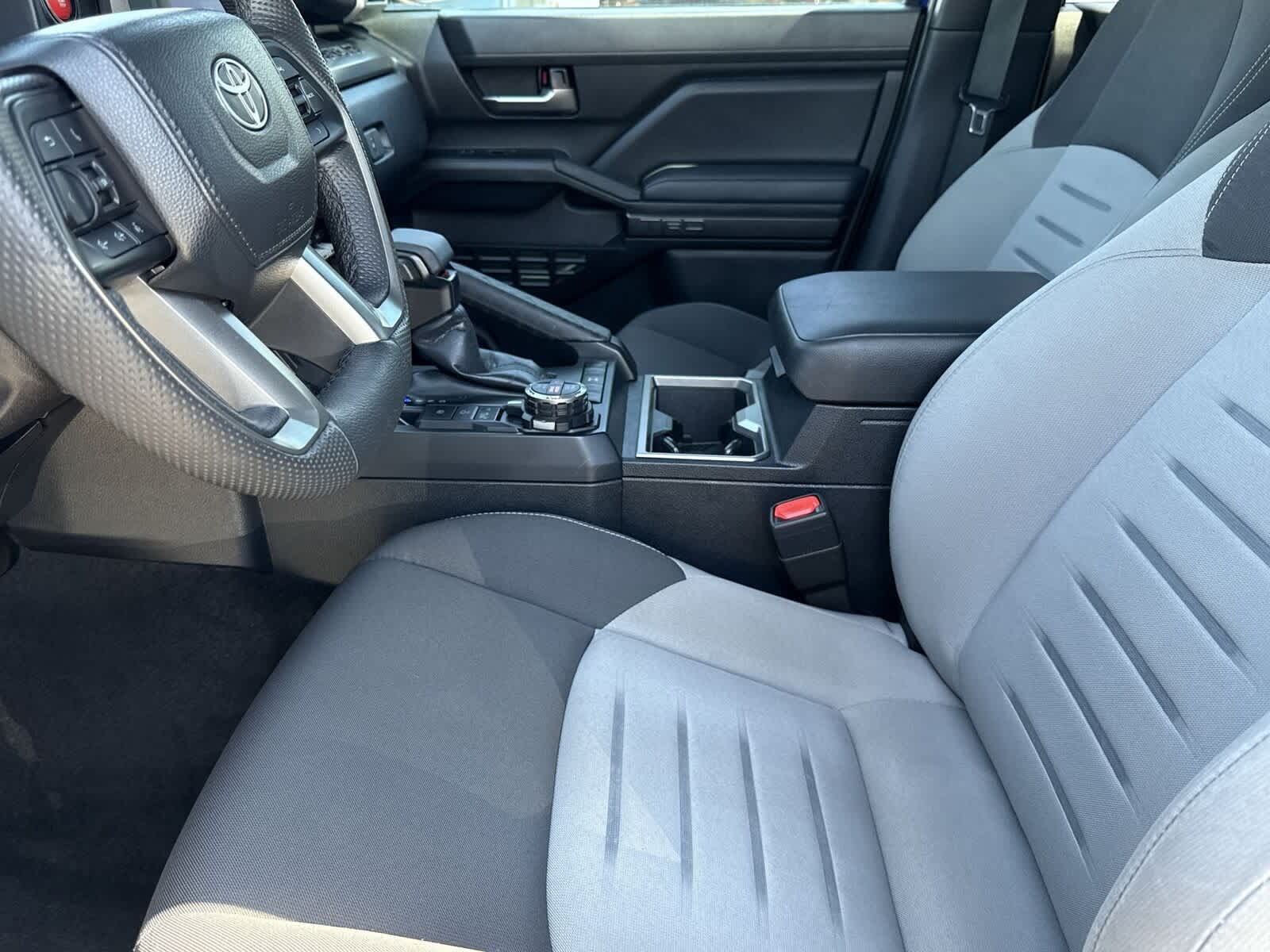 2024 Toyota Tacoma TRD Off-Road 17