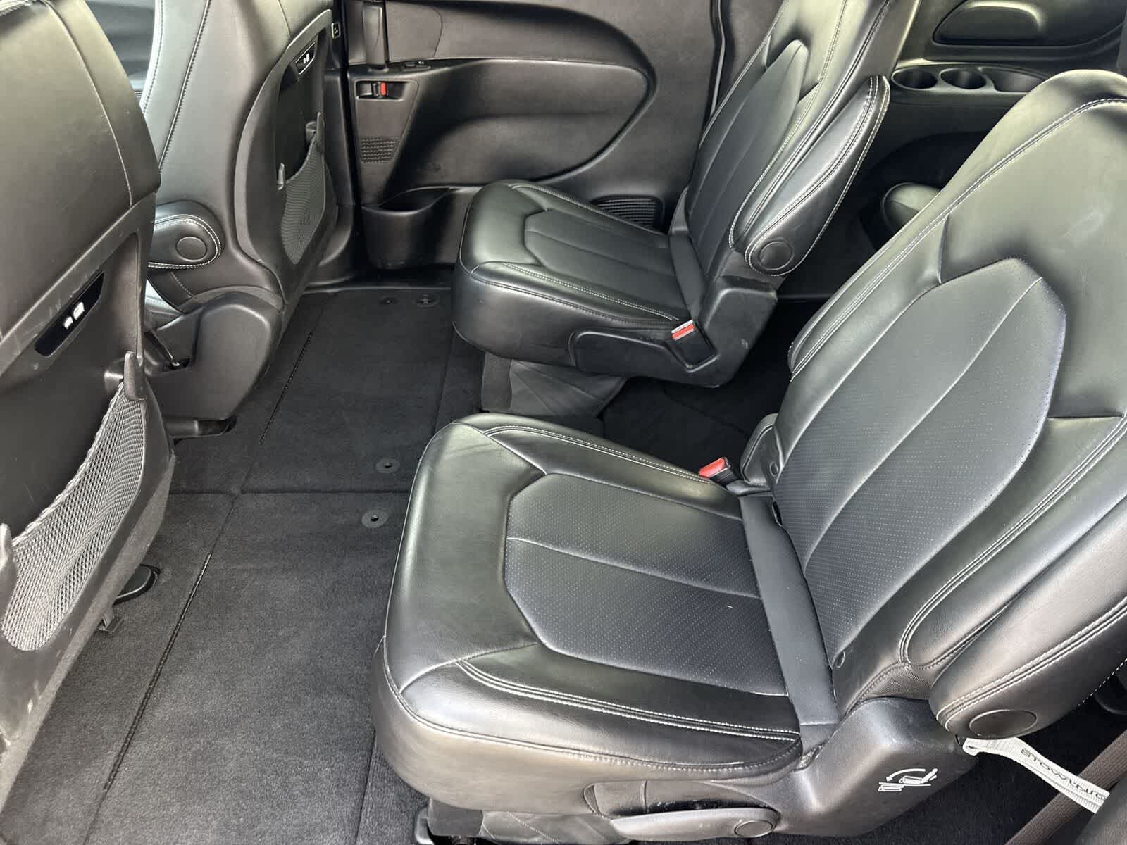 Thumbnail: 2025 Chrysler Pacifica - 15