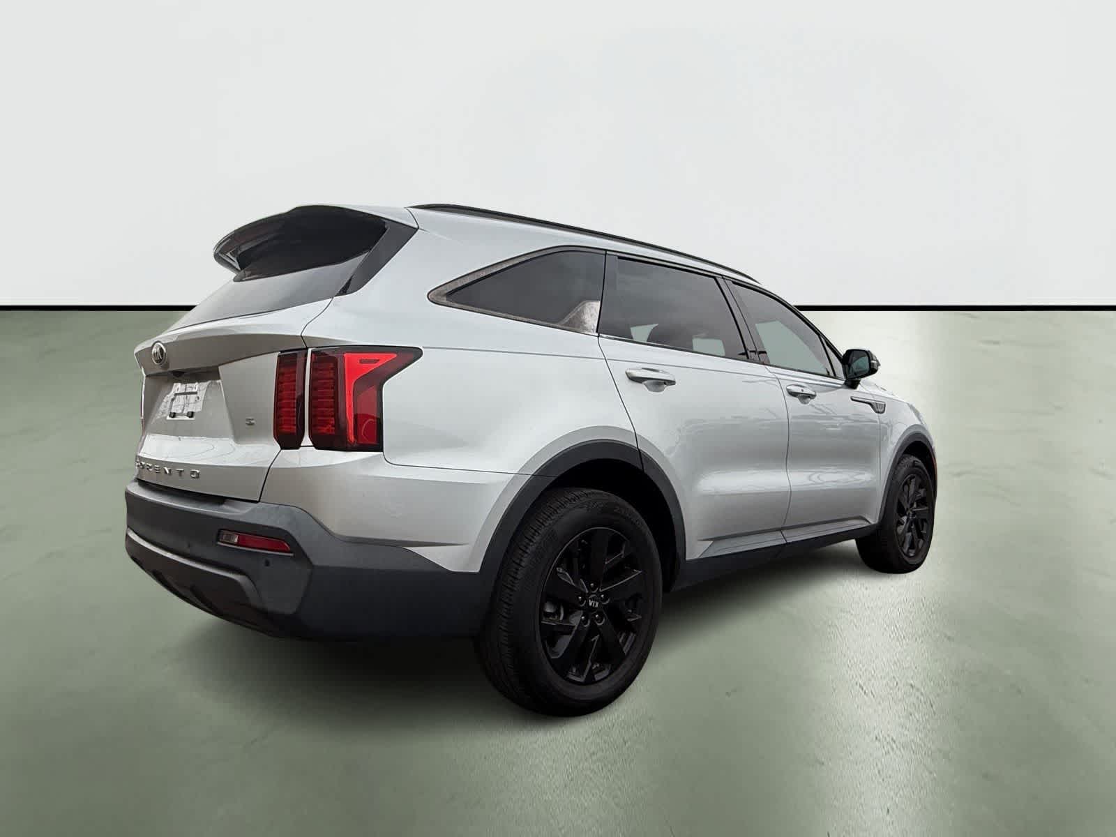 Thumbnail: 2021 Kia Sorento - 5