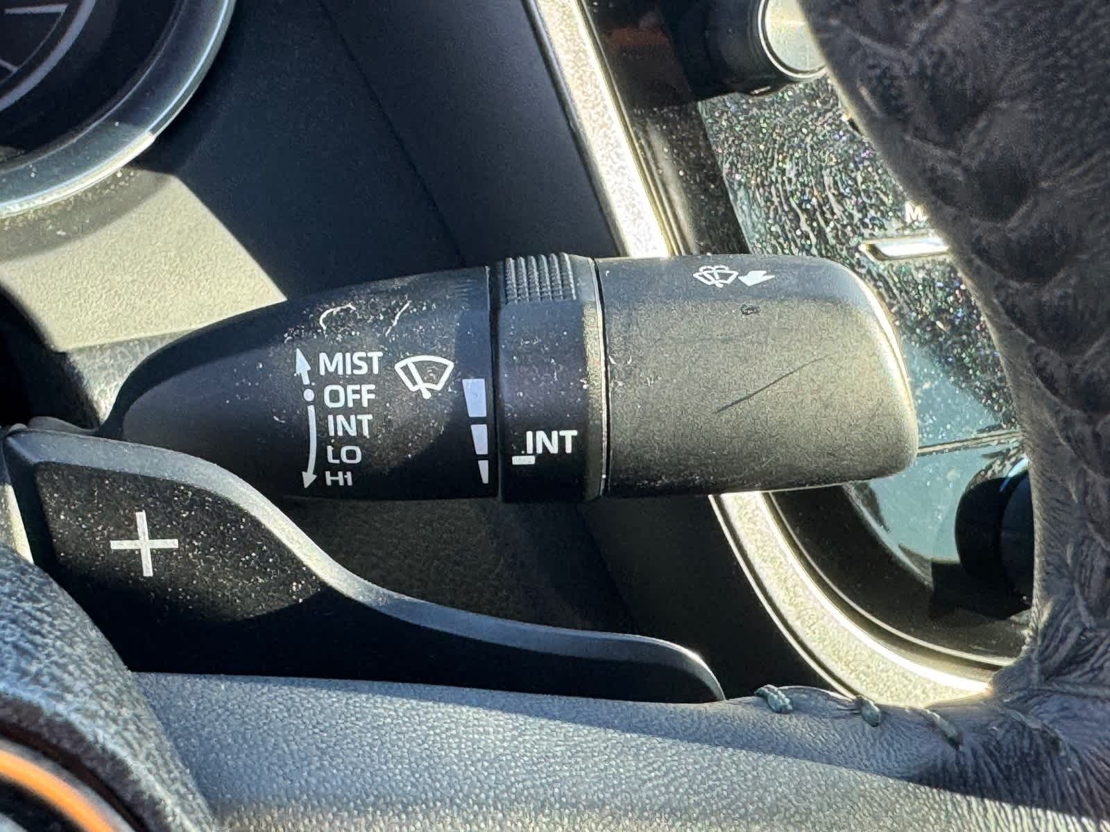 Thumbnail: 2019 Toyota Camry - 23