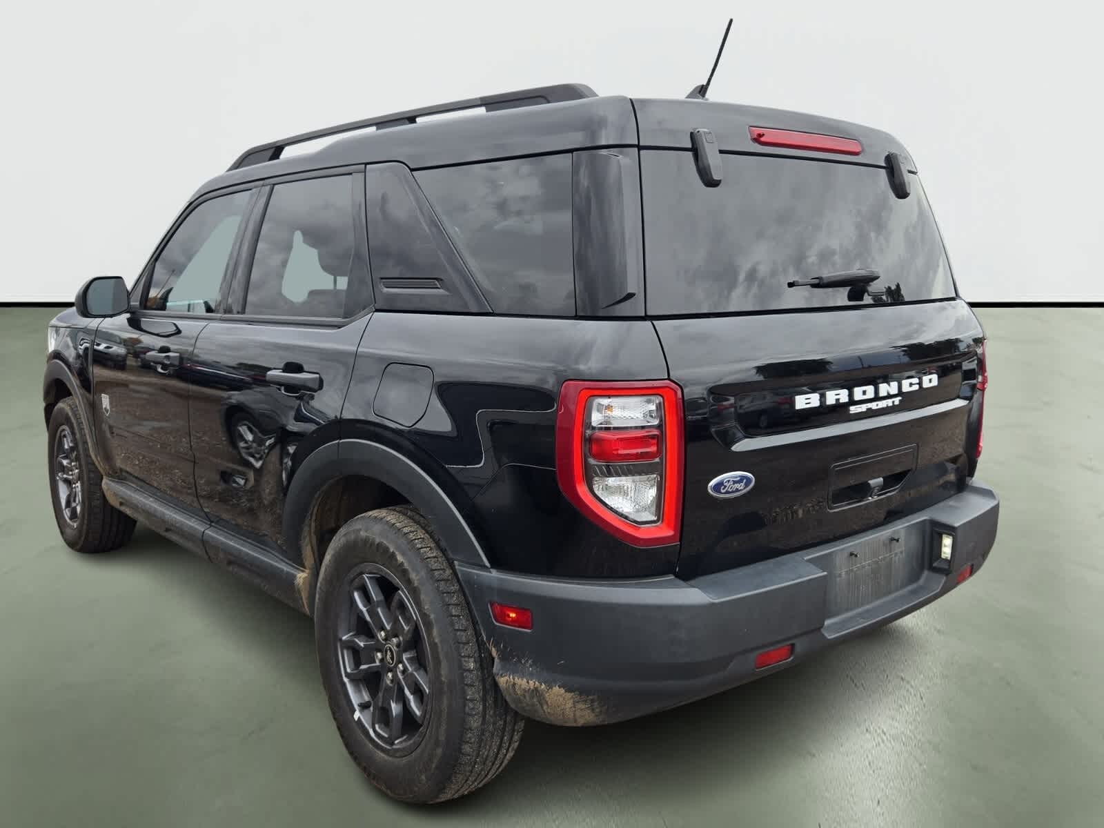 Thumbnail: 2021 Ford Bronco Sport - 3