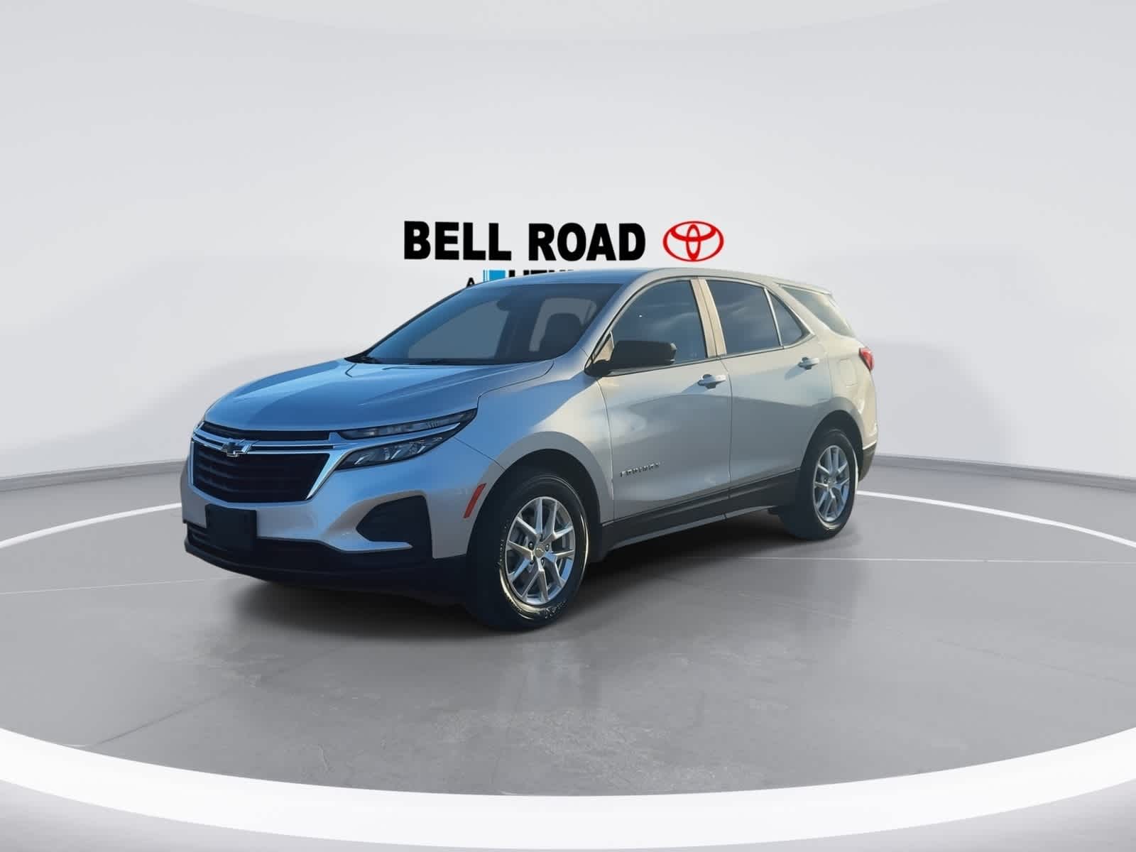 Thumbnail: 2022 Chevrolet Equinox - 4