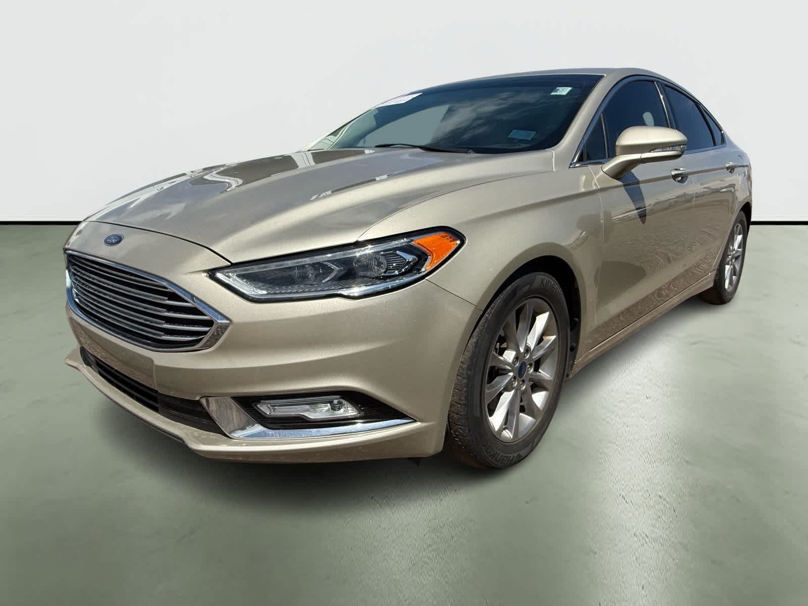 Thumbnail: 2017 Ford Fusion - 2