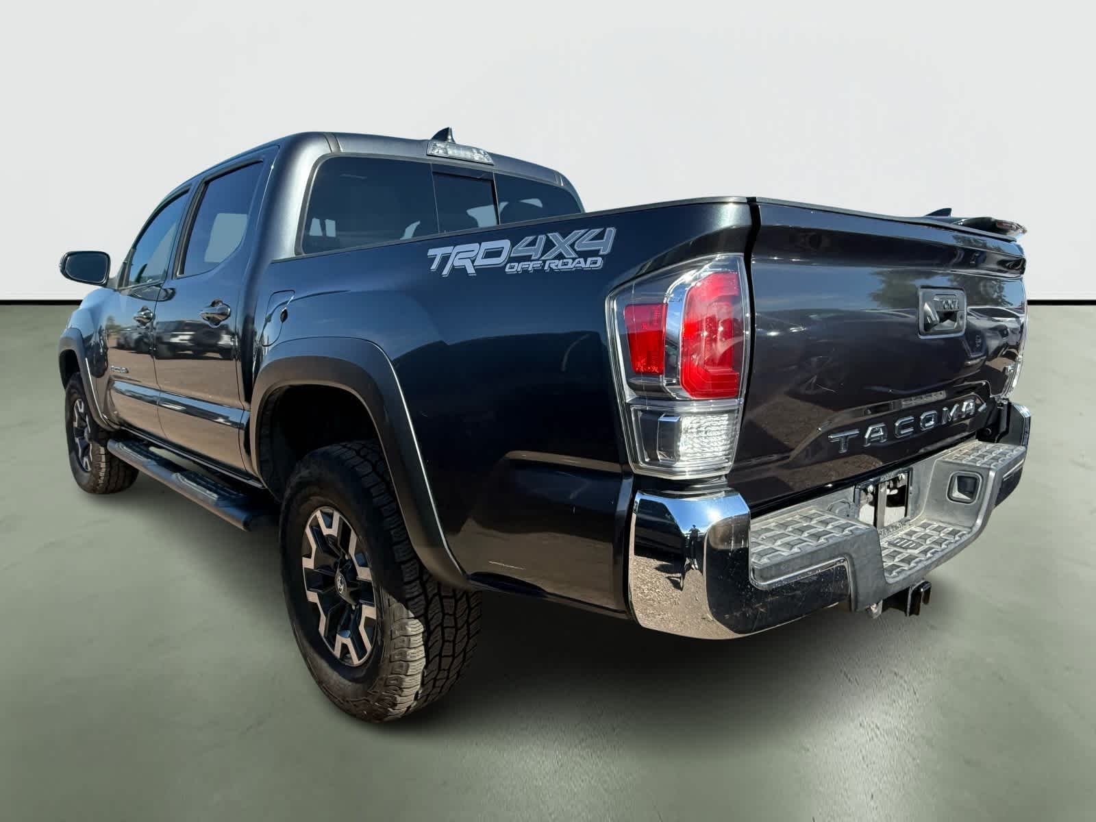 Thumbnail: 2022 Toyota Tacoma - 3