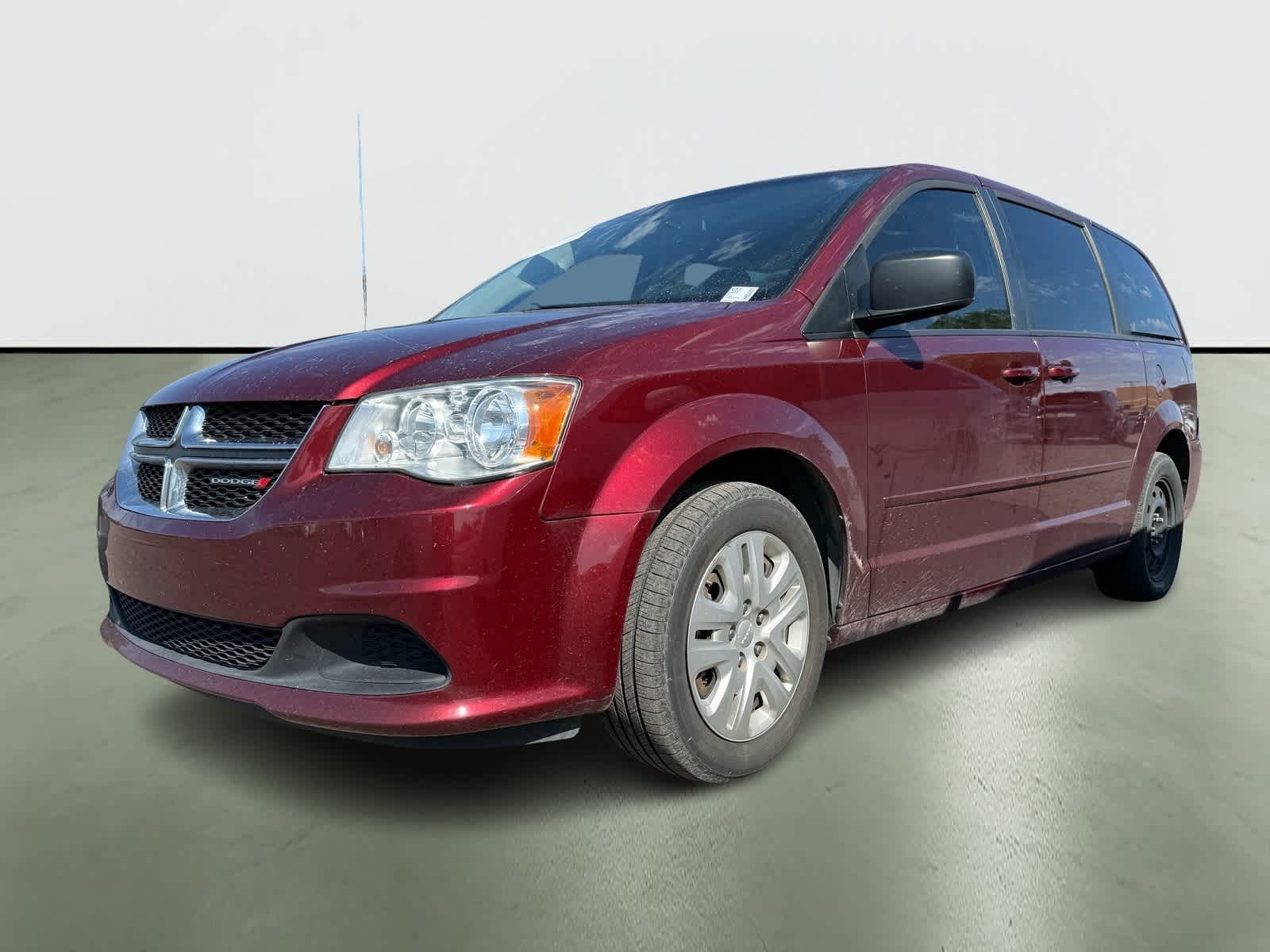 Thumbnail: 2017 Dodge Grand Caravan - 2