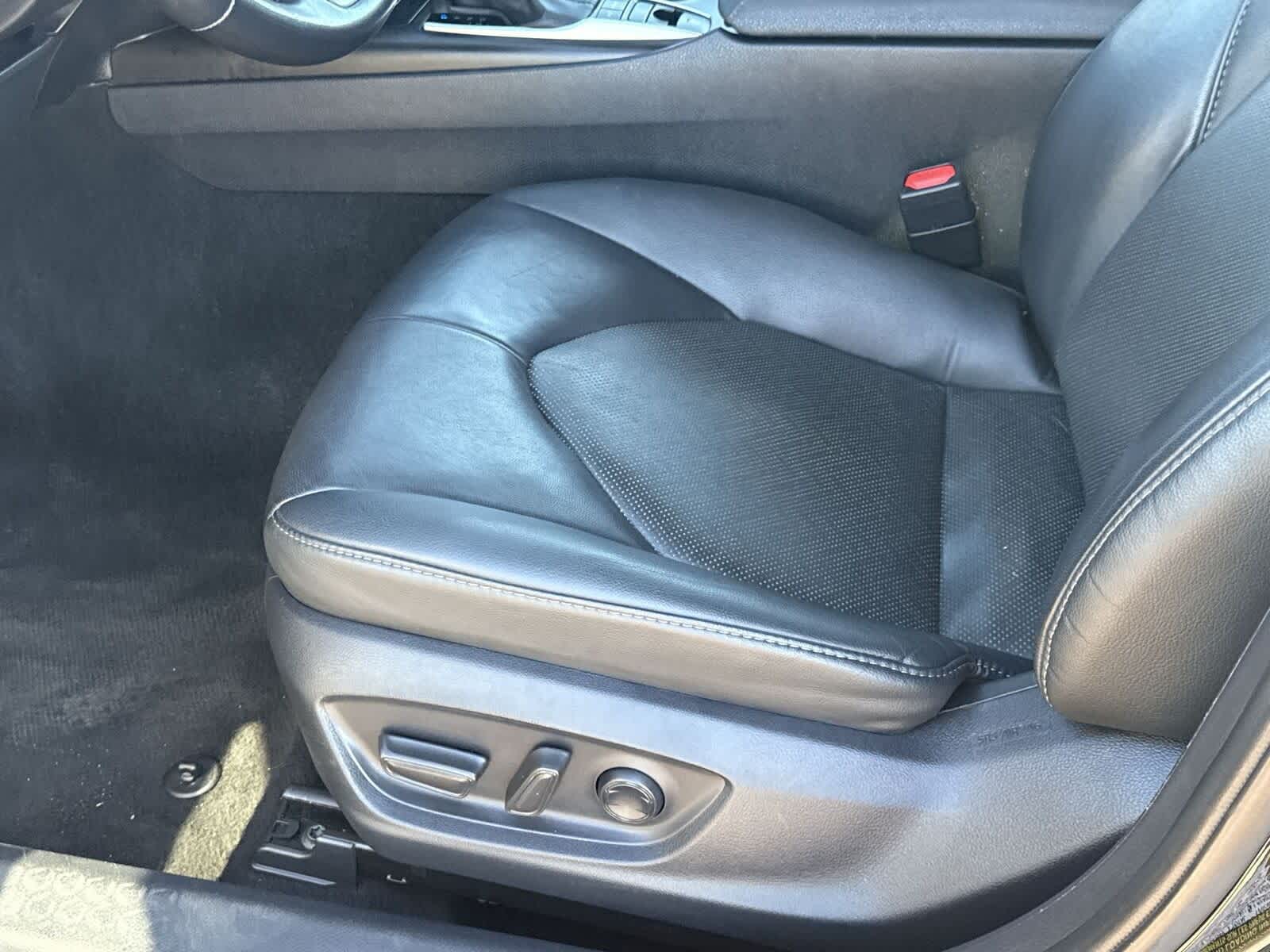 Thumbnail: 2024 Toyota Camry - 18