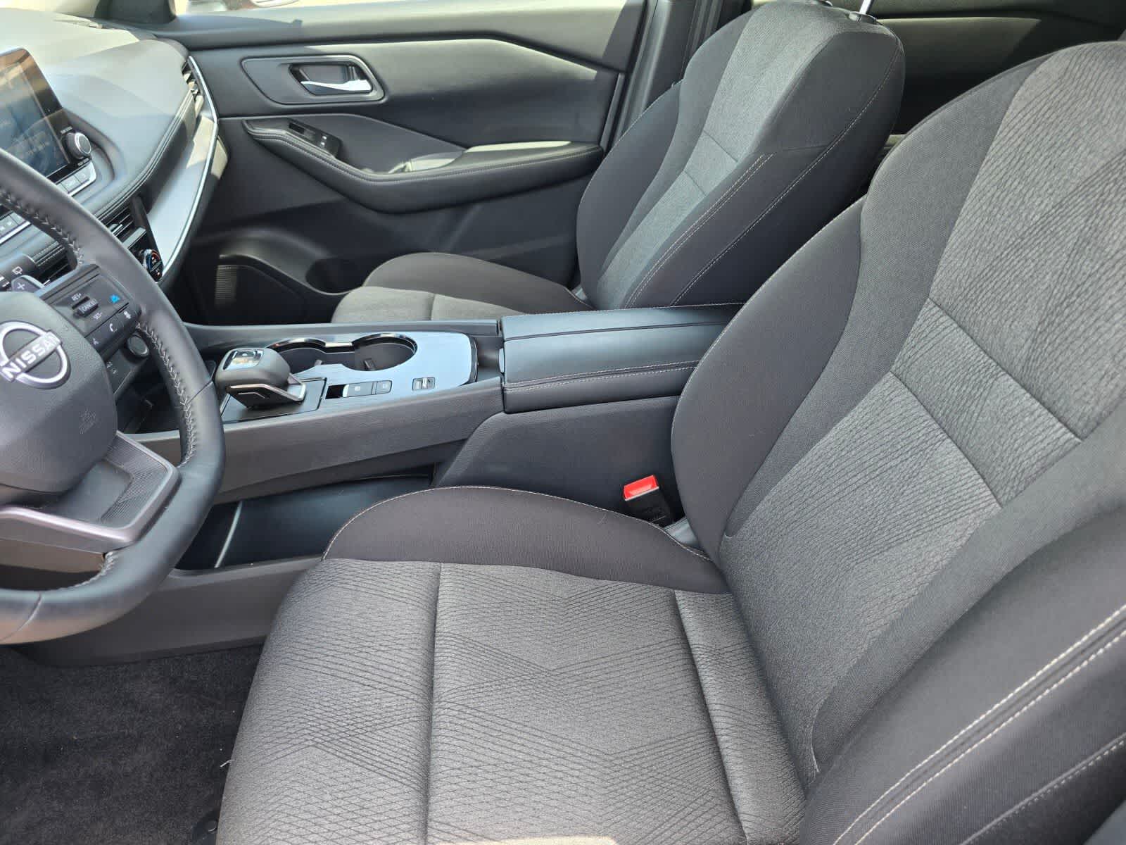 Thumbnail: 2026 Nissan Rogue - 15