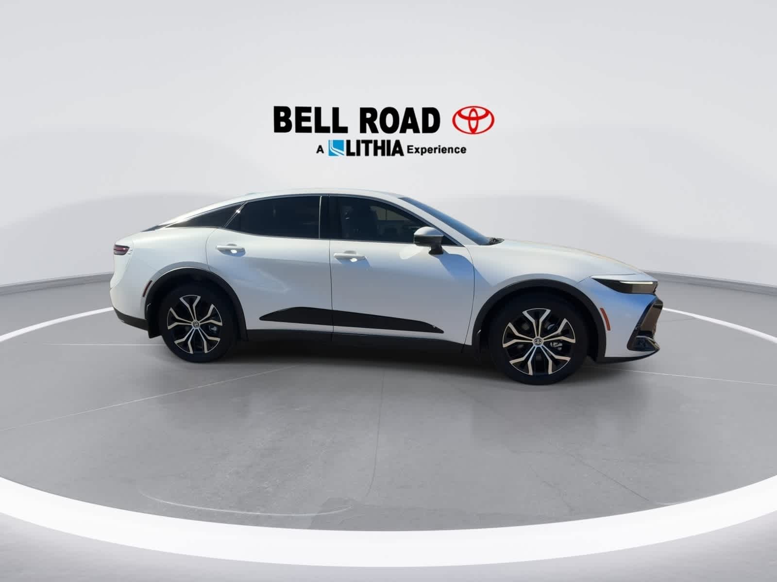 Thumbnail: 2023 Toyota Crown - 9