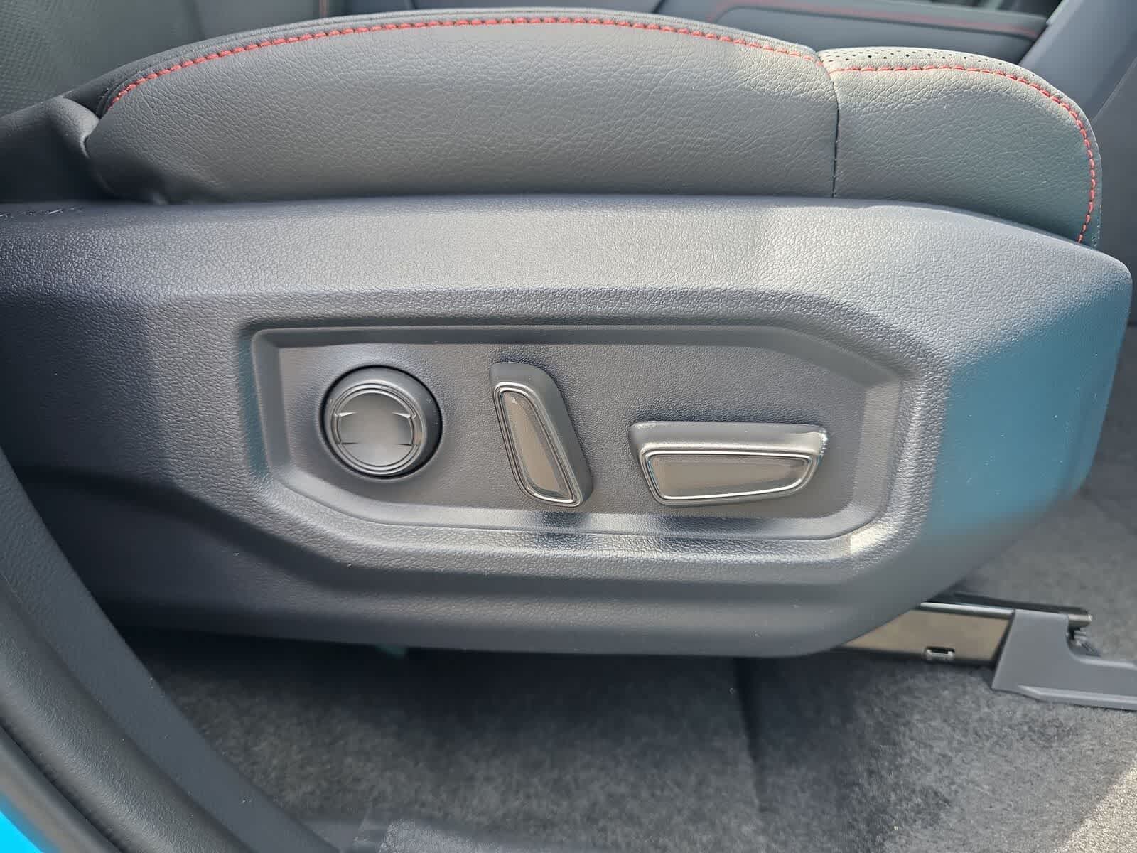 Thumbnail: 2026 Toyota Tundra - 12