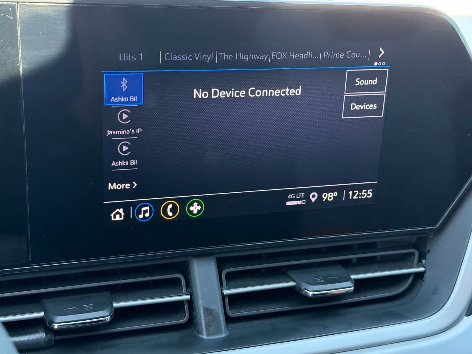 Thumbnail: 2024 Chevrolet Trax - 10