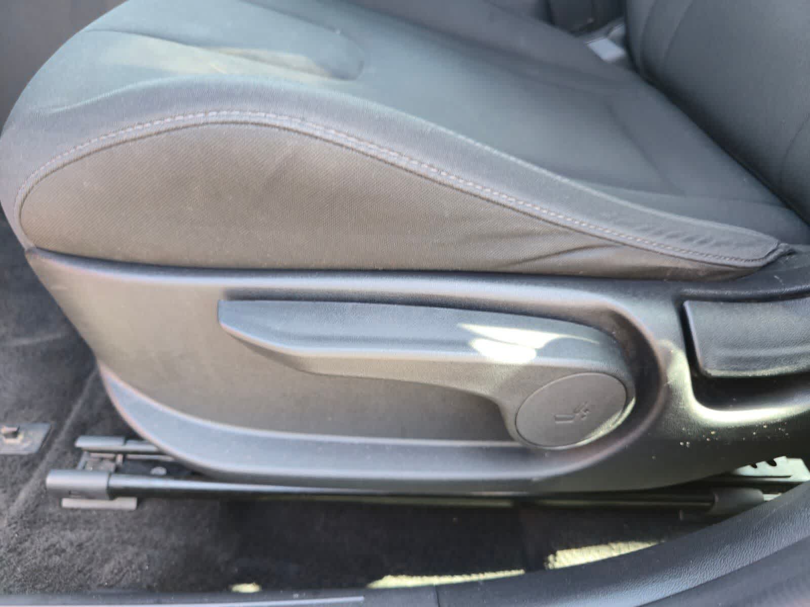 Thumbnail: 2024 Hyundai Elantra - 17