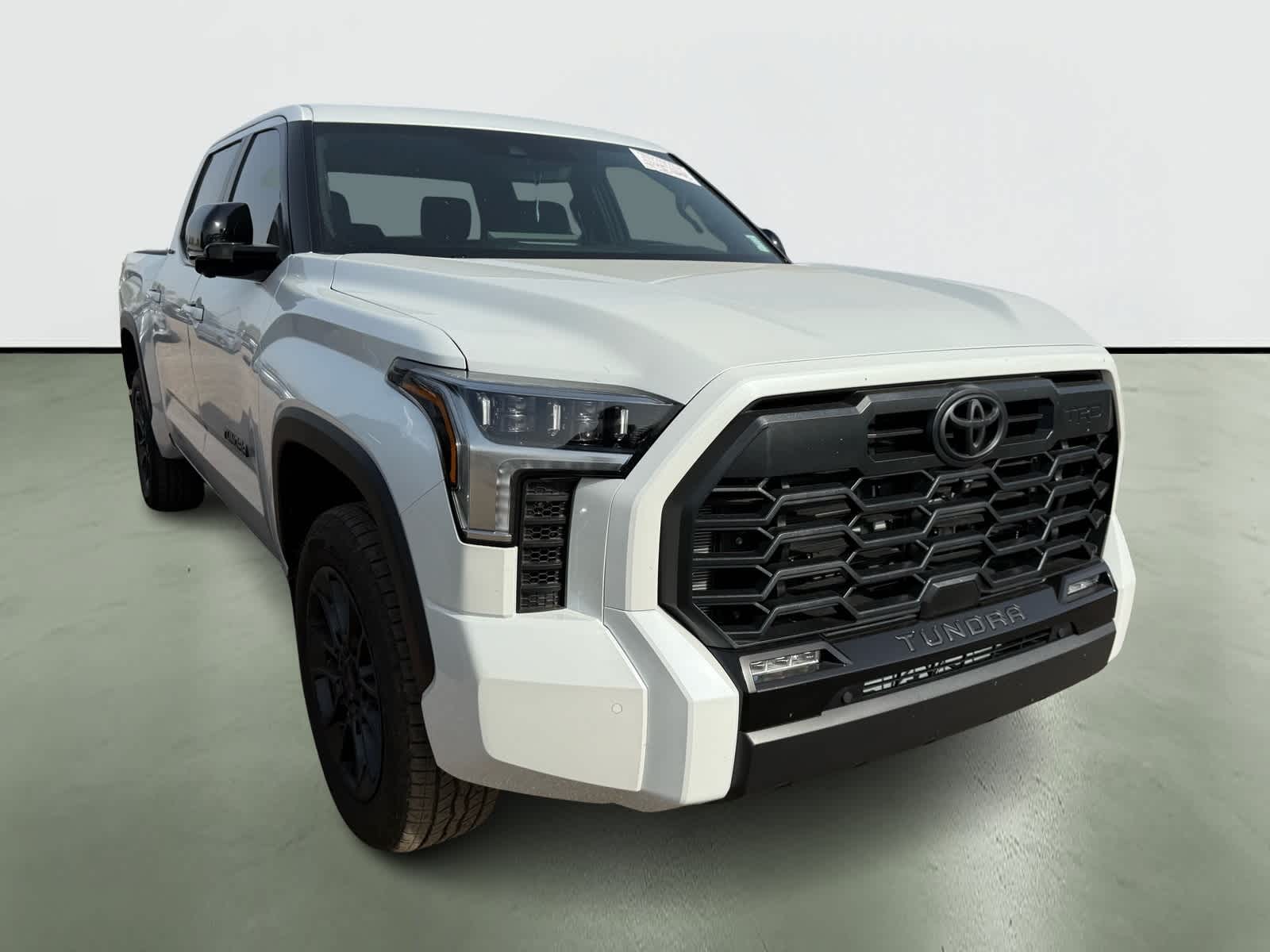 Thumbnail: 2025 Toyota Tundra - 5