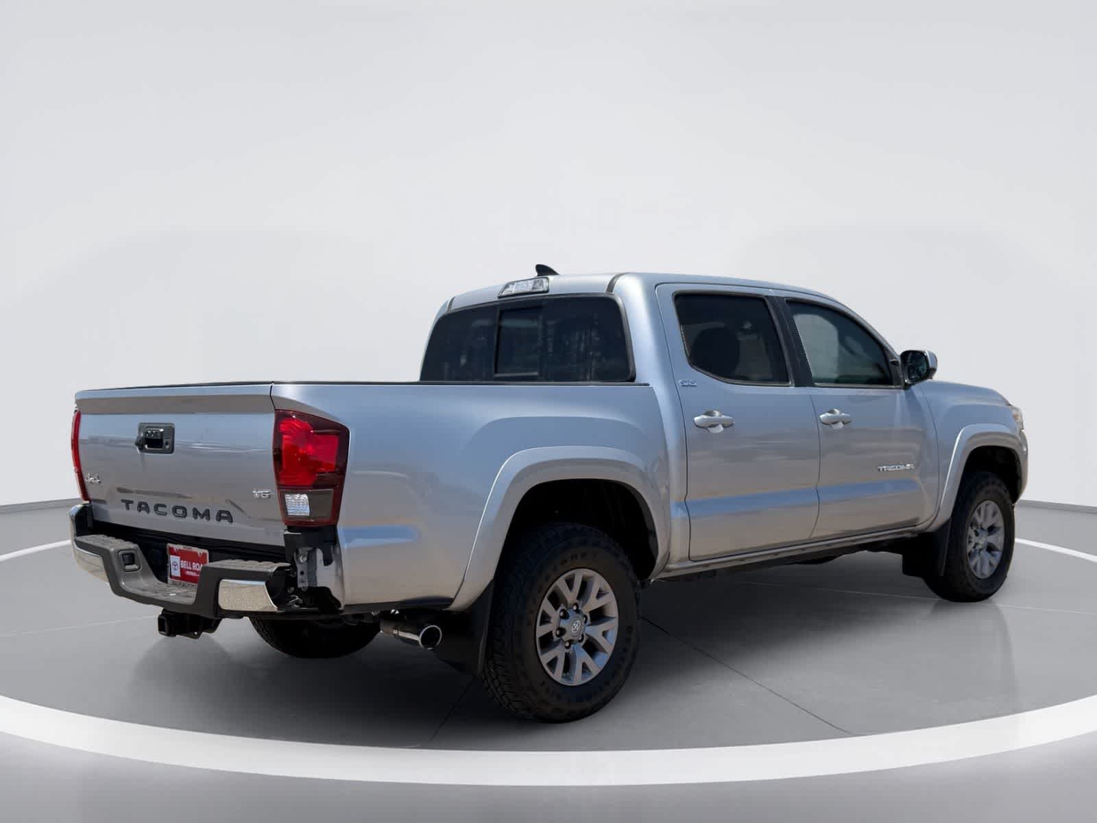 Thumbnail: 2019 Toyota Tacoma - 6