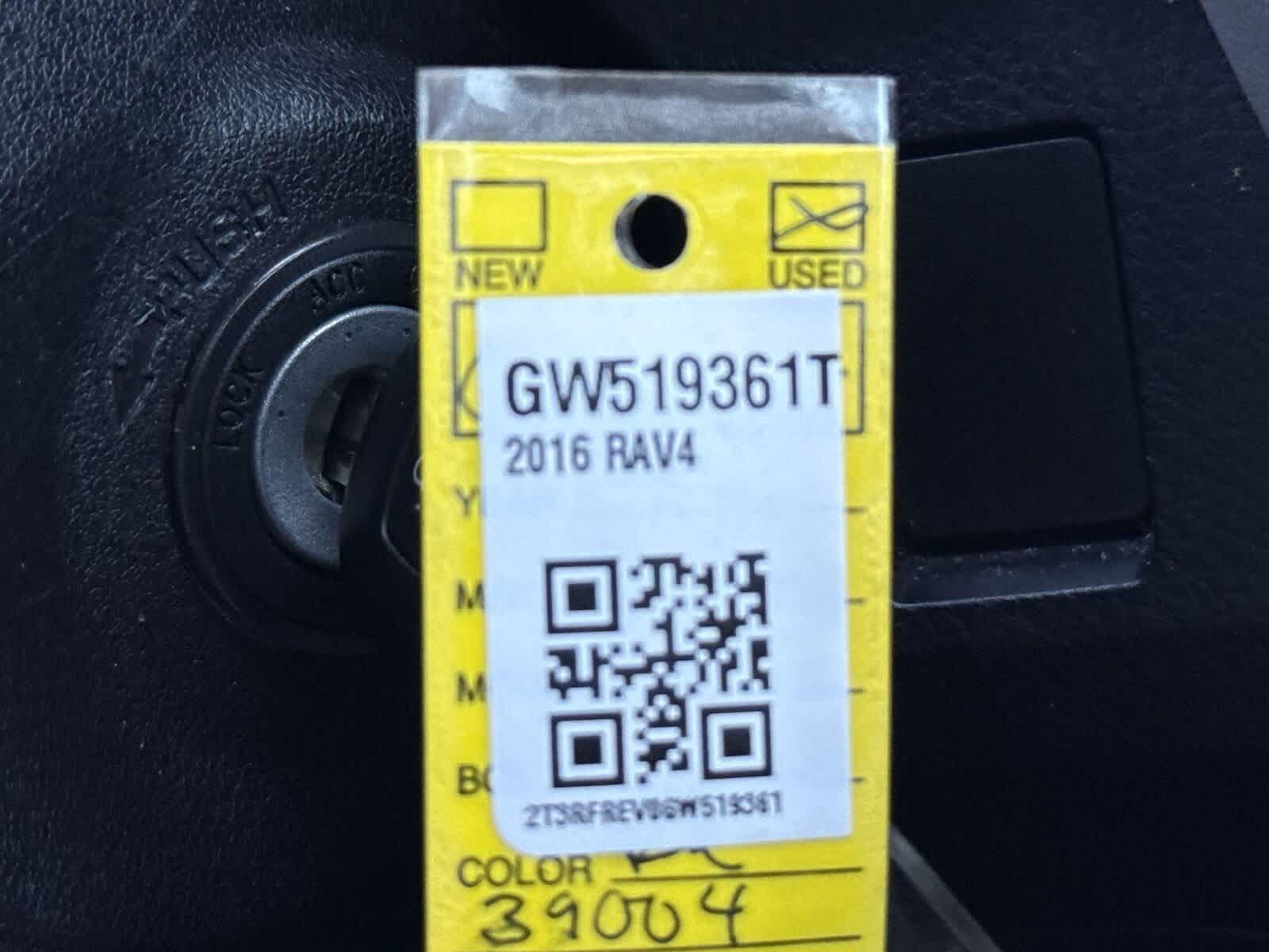 Thumbnail: 2016 Toyota RAV4 - 35