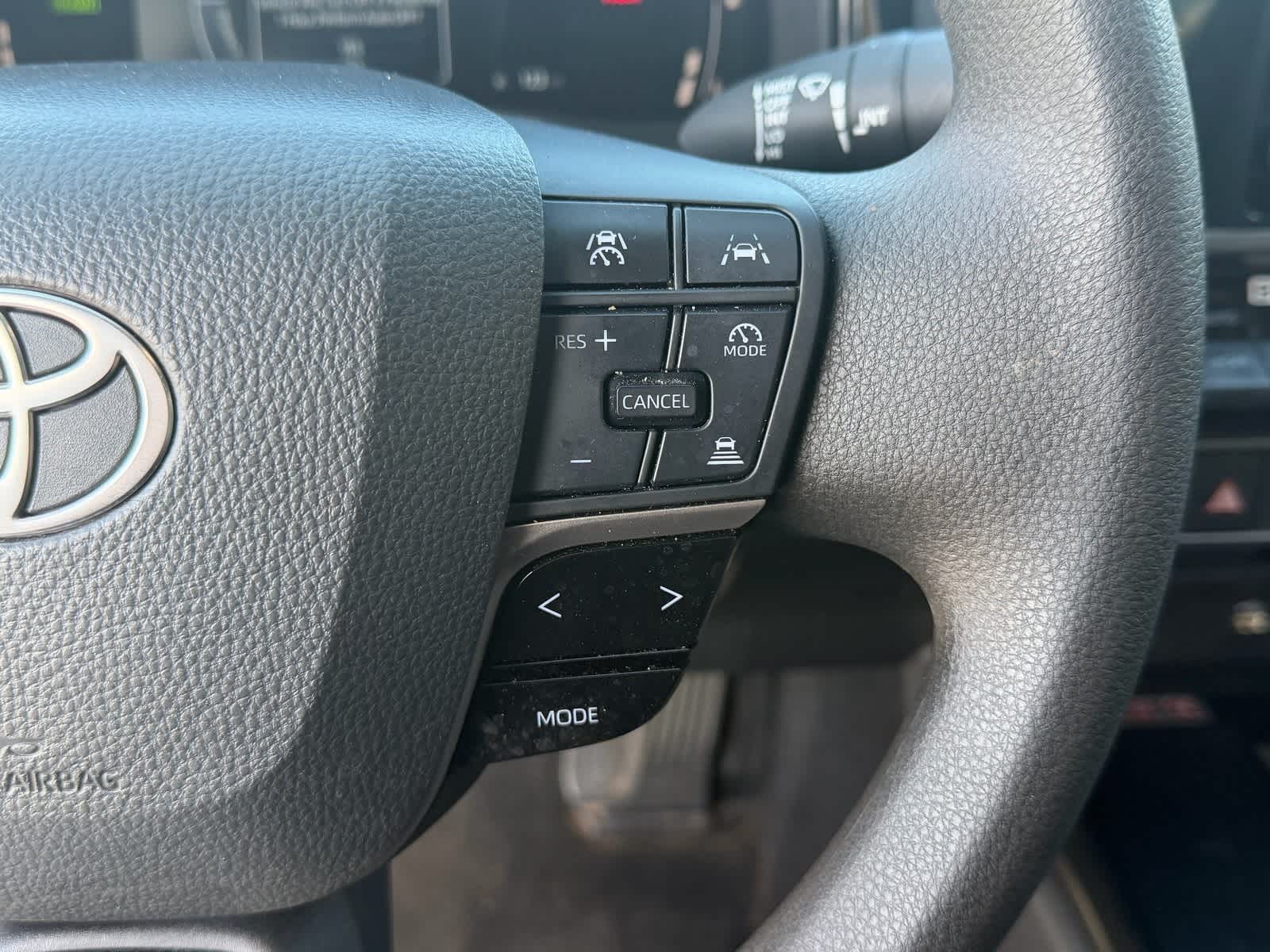 Thumbnail: 2025 Toyota Camry - 16