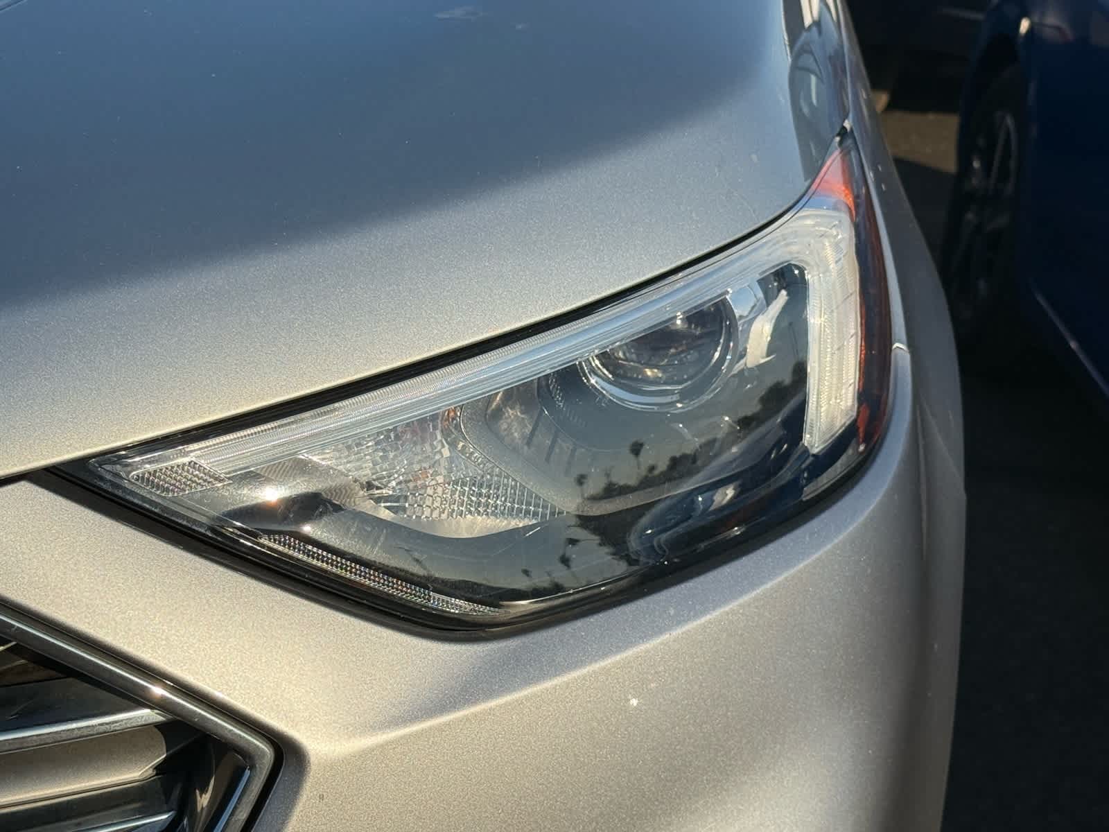 2022 Ford Edge Titanium 11