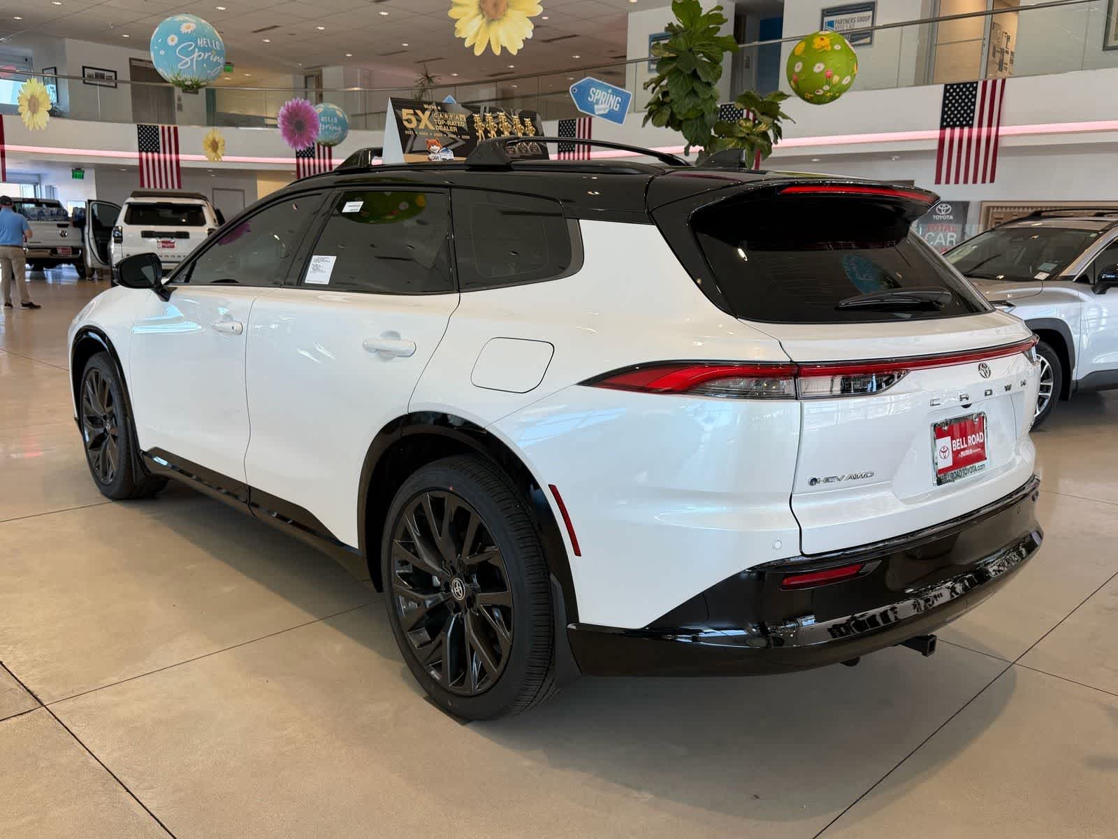 Thumbnail: 2026 Toyota Crown Signia - 3