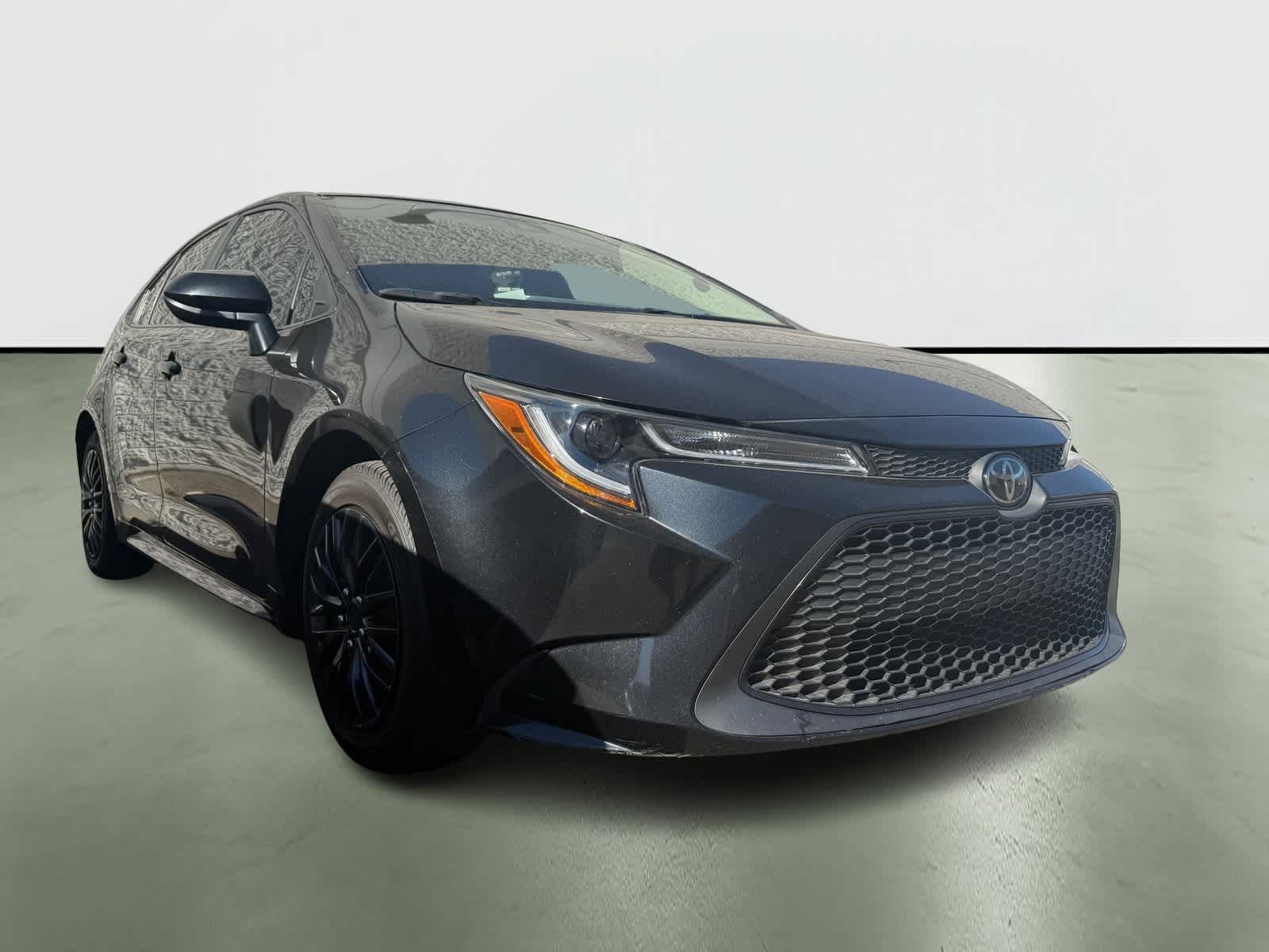 Thumbnail: 2022 Toyota Corolla - 5