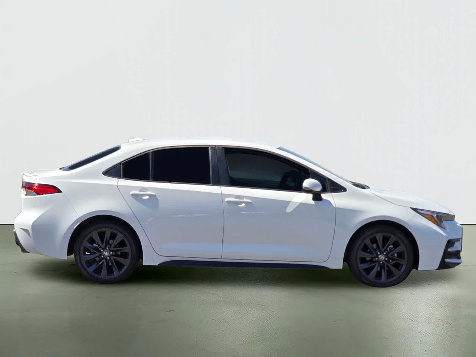 Thumbnail: 2025 Toyota Corolla - 6
