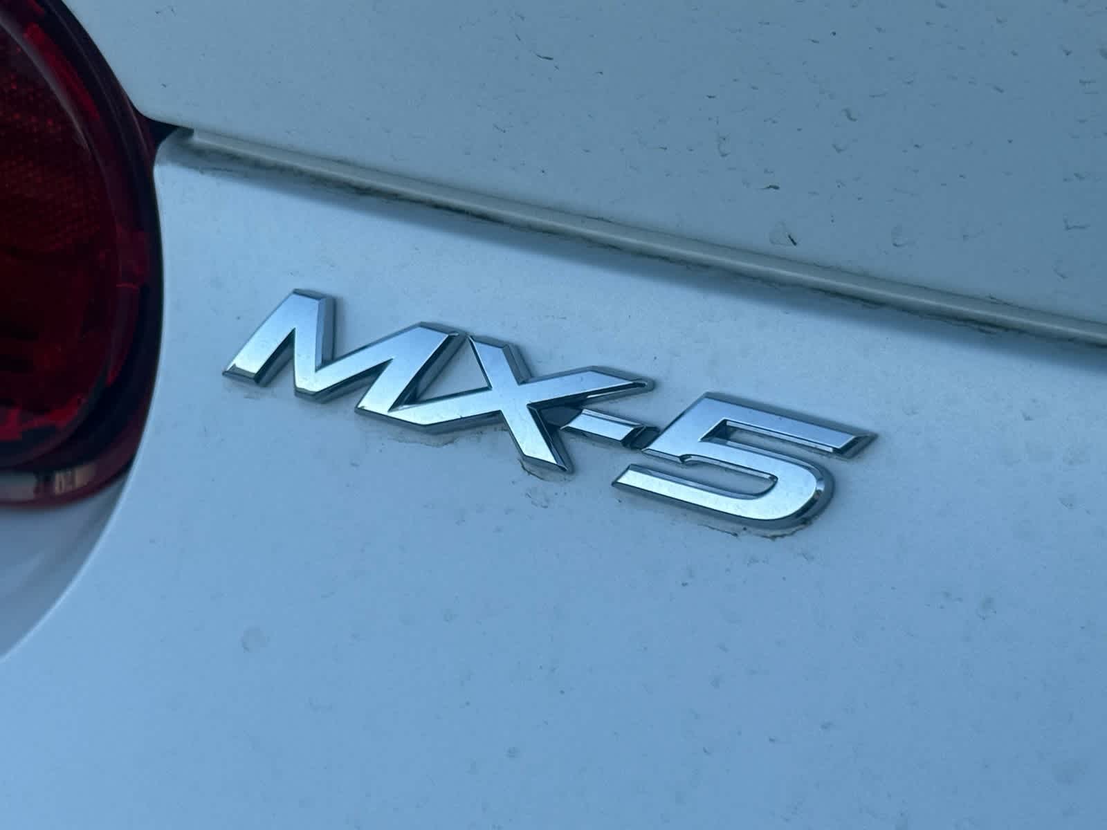 Thumbnail: 2019 Mazda MX-5 Miata - 16