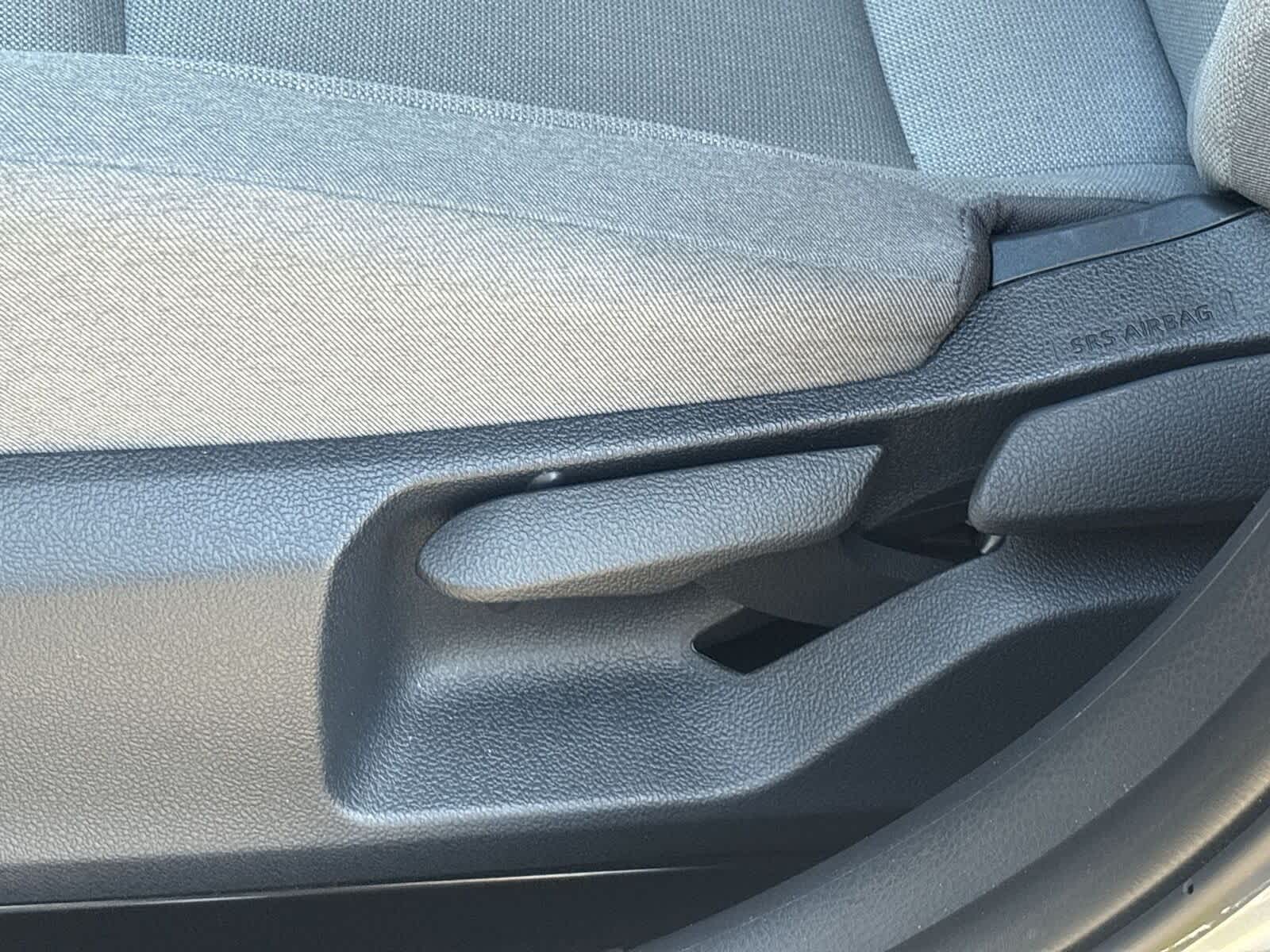 Thumbnail: 2025 Toyota Camry - 18