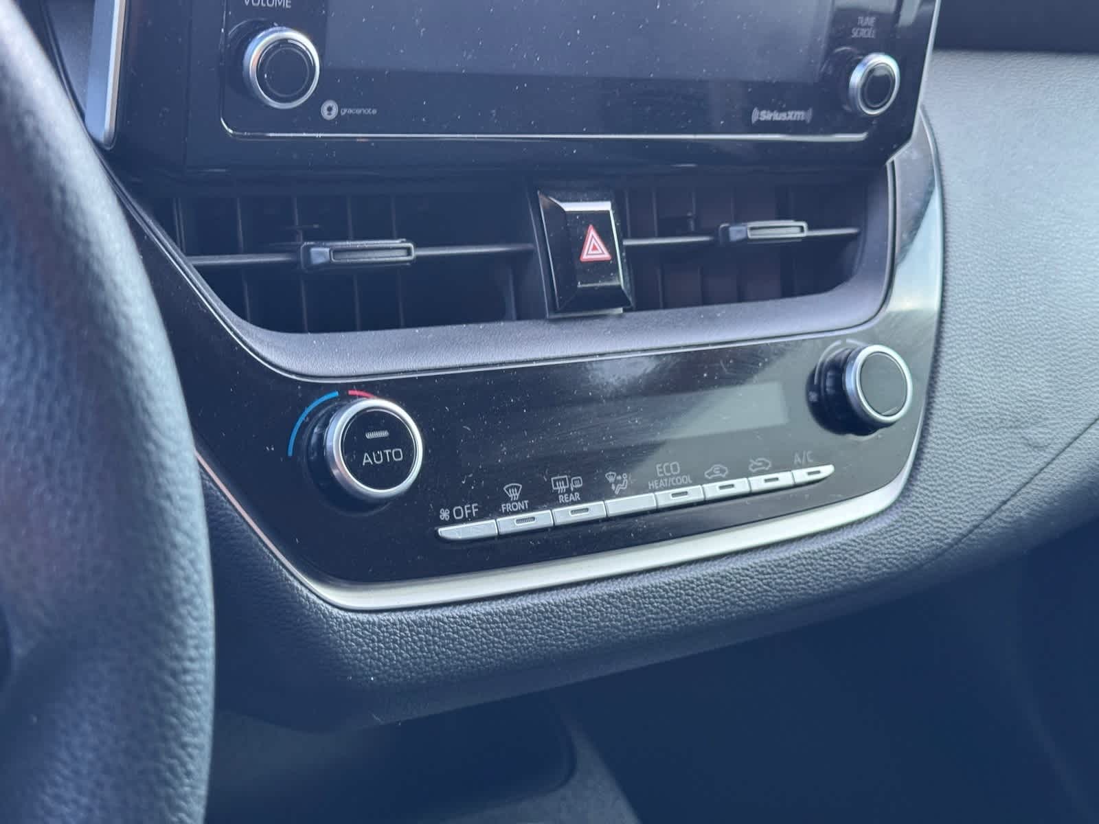 Thumbnail: 2021 Toyota Corolla - 12