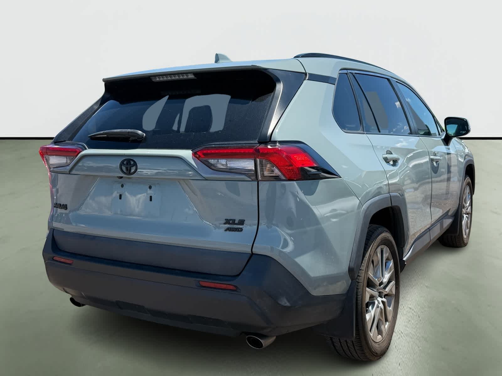 2021 Toyota RAV4 XLE Premium 4