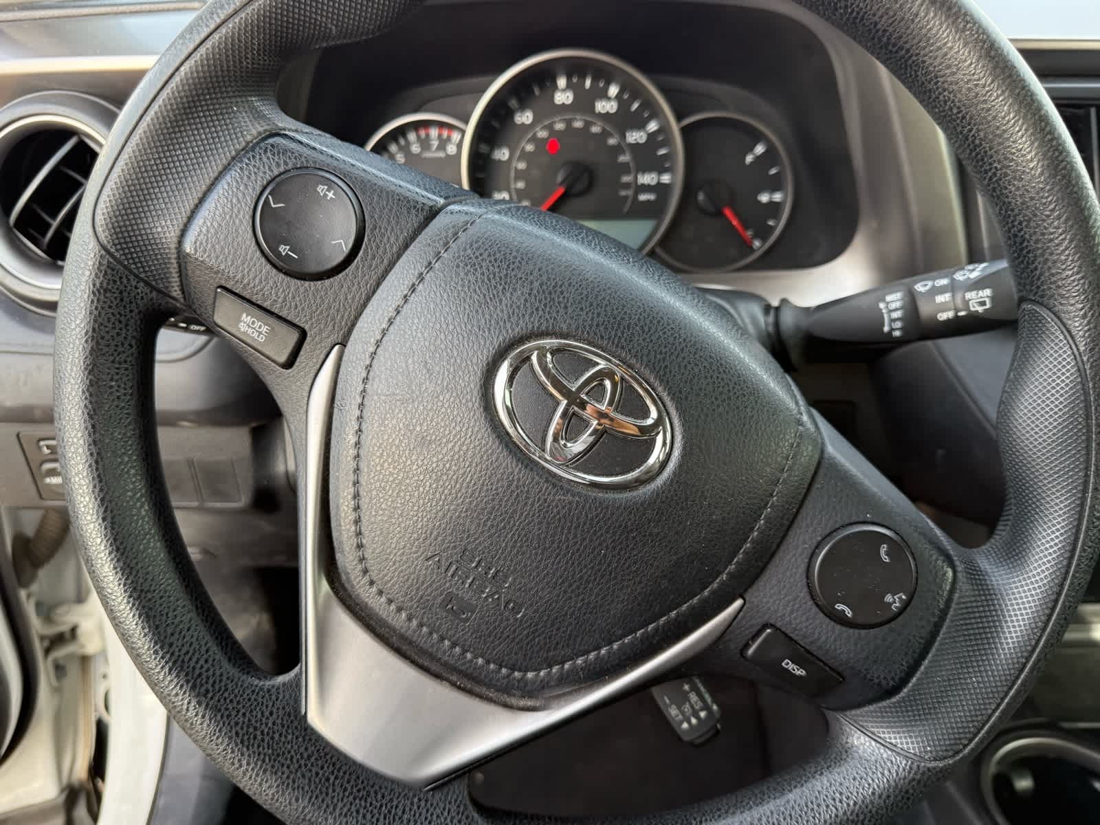 Thumbnail: 2016 Toyota RAV4 - 18