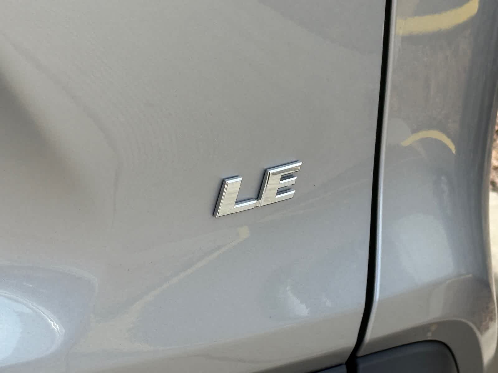 Thumbnail: 2025 Toyota RAV4 - 10