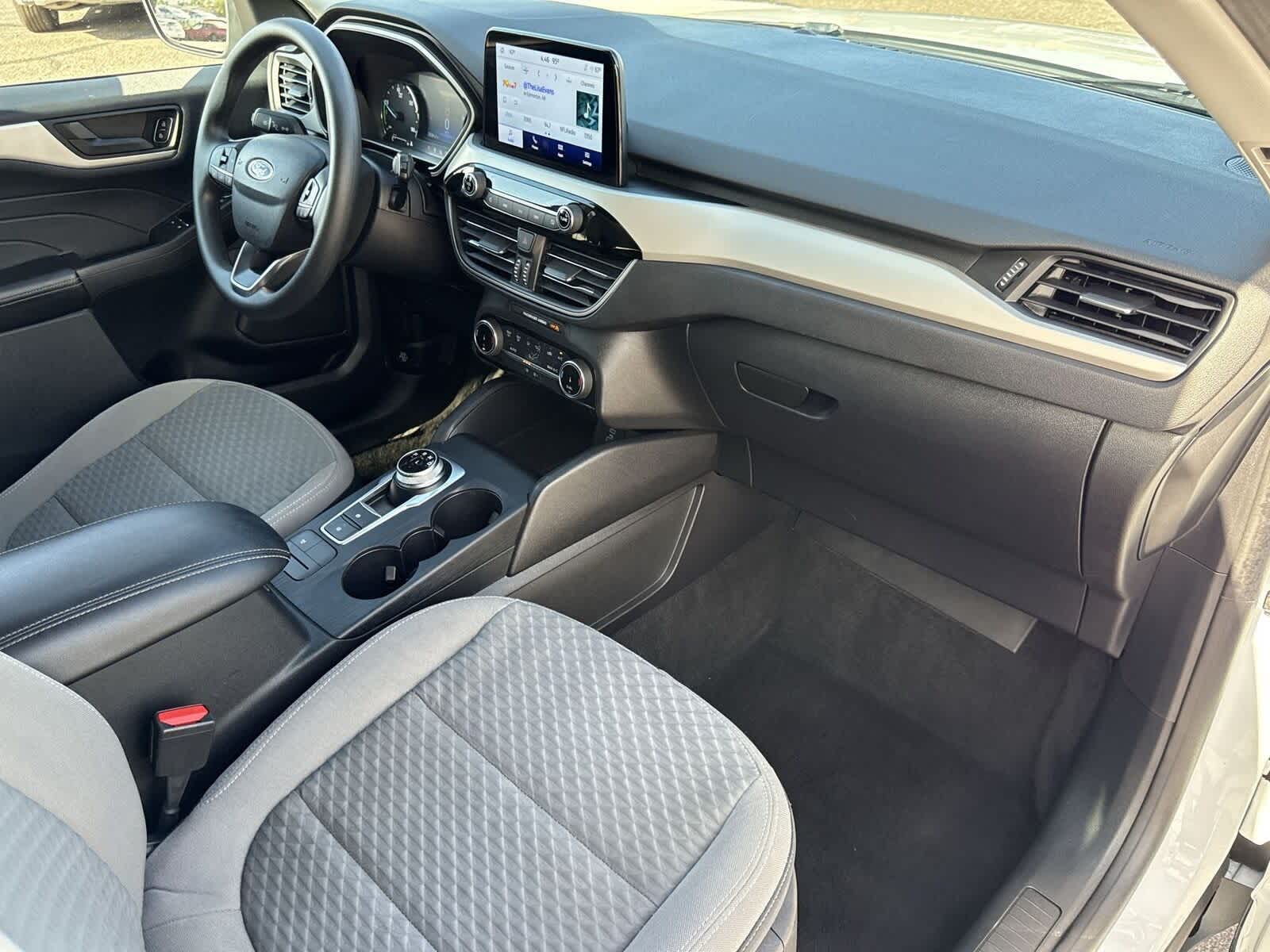 Thumbnail: 2022 Ford Escape - 11