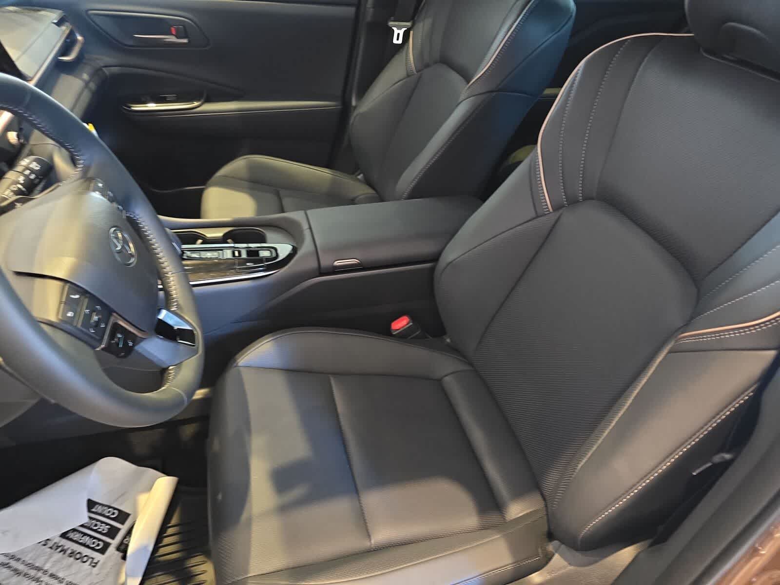 Thumbnail: 2026 Toyota Crown Signia - 9