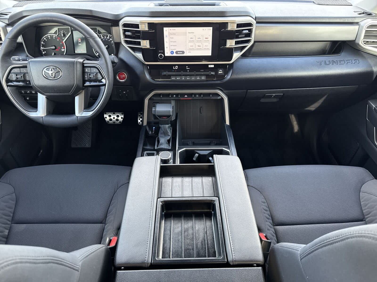 Thumbnail: 2024 Toyota Tundra - 15