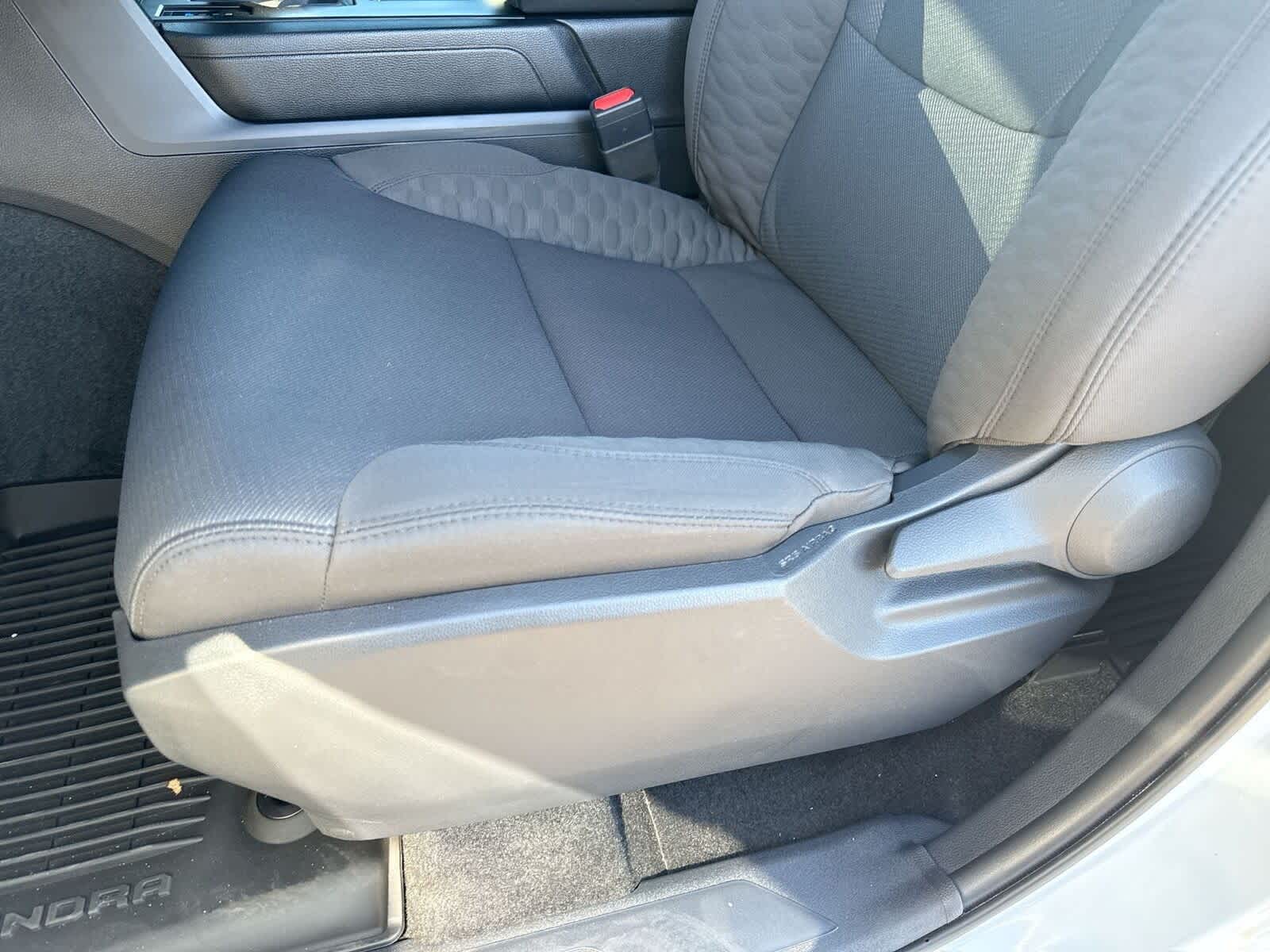 Thumbnail: 2025 Toyota Tundra - 18