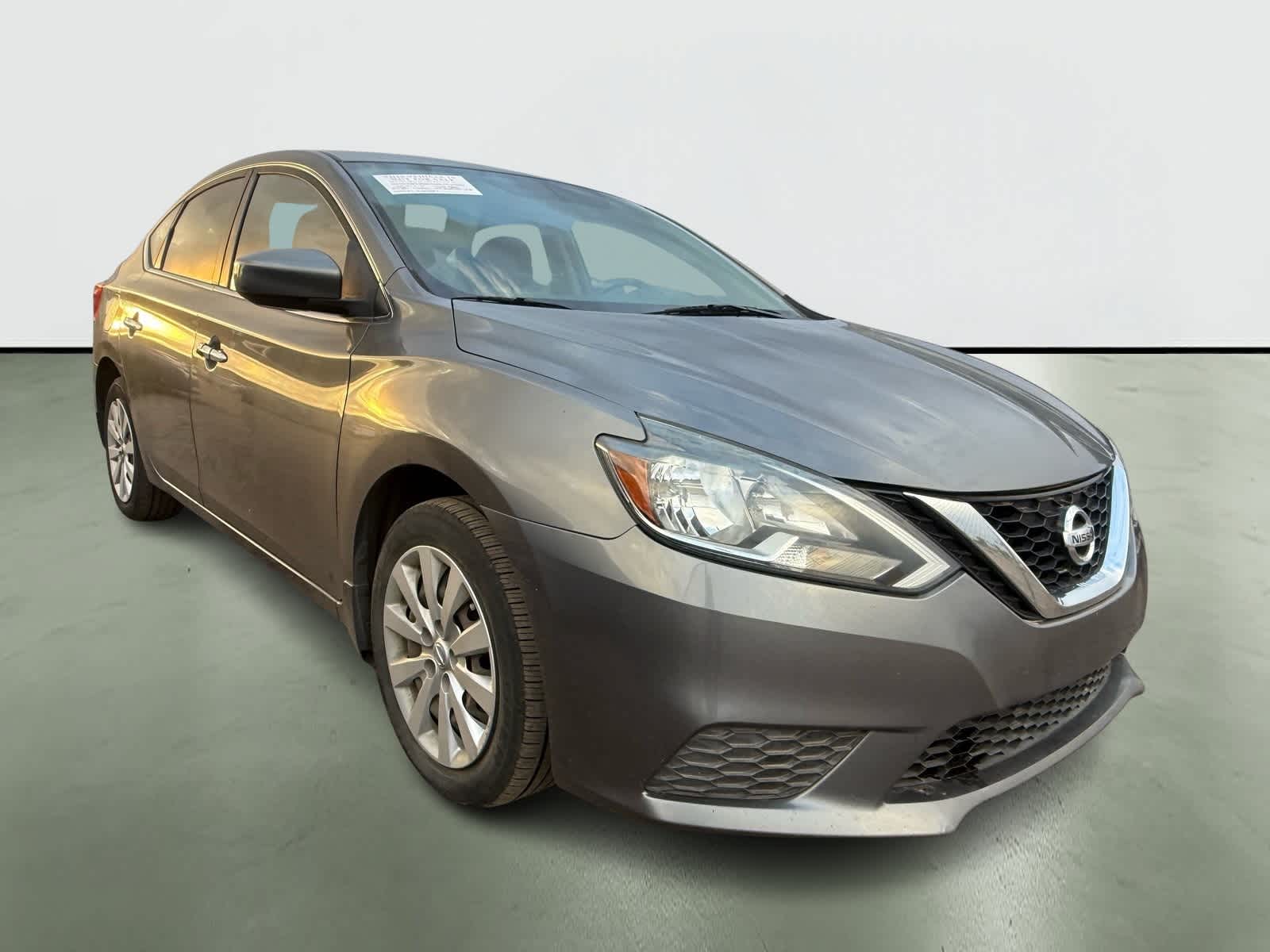 Thumbnail: 2016 Nissan Sentra - 5