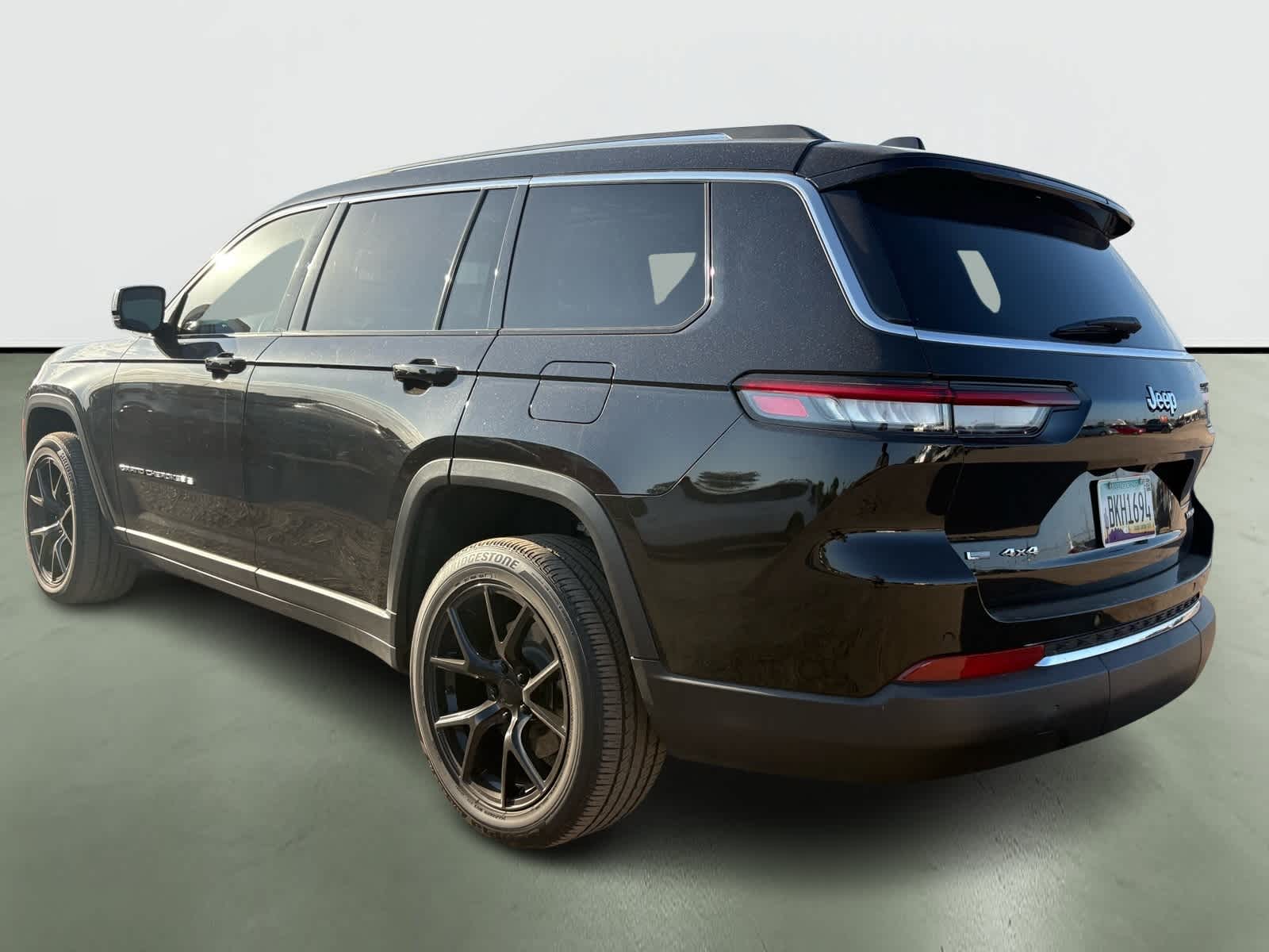 Thumbnail: 2021 Jeep Grand Cherokee L - 3