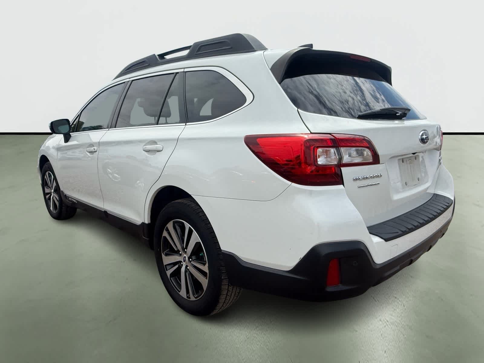 Thumbnail: 2019 Subaru Outback - 3