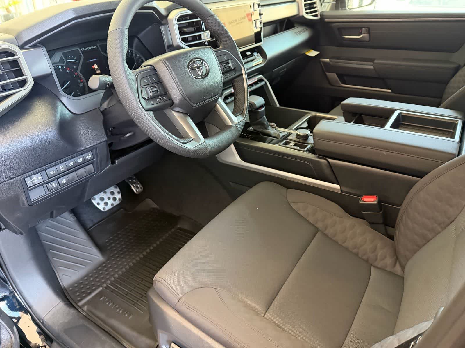 Thumbnail: 2026 Toyota Tundra - 13