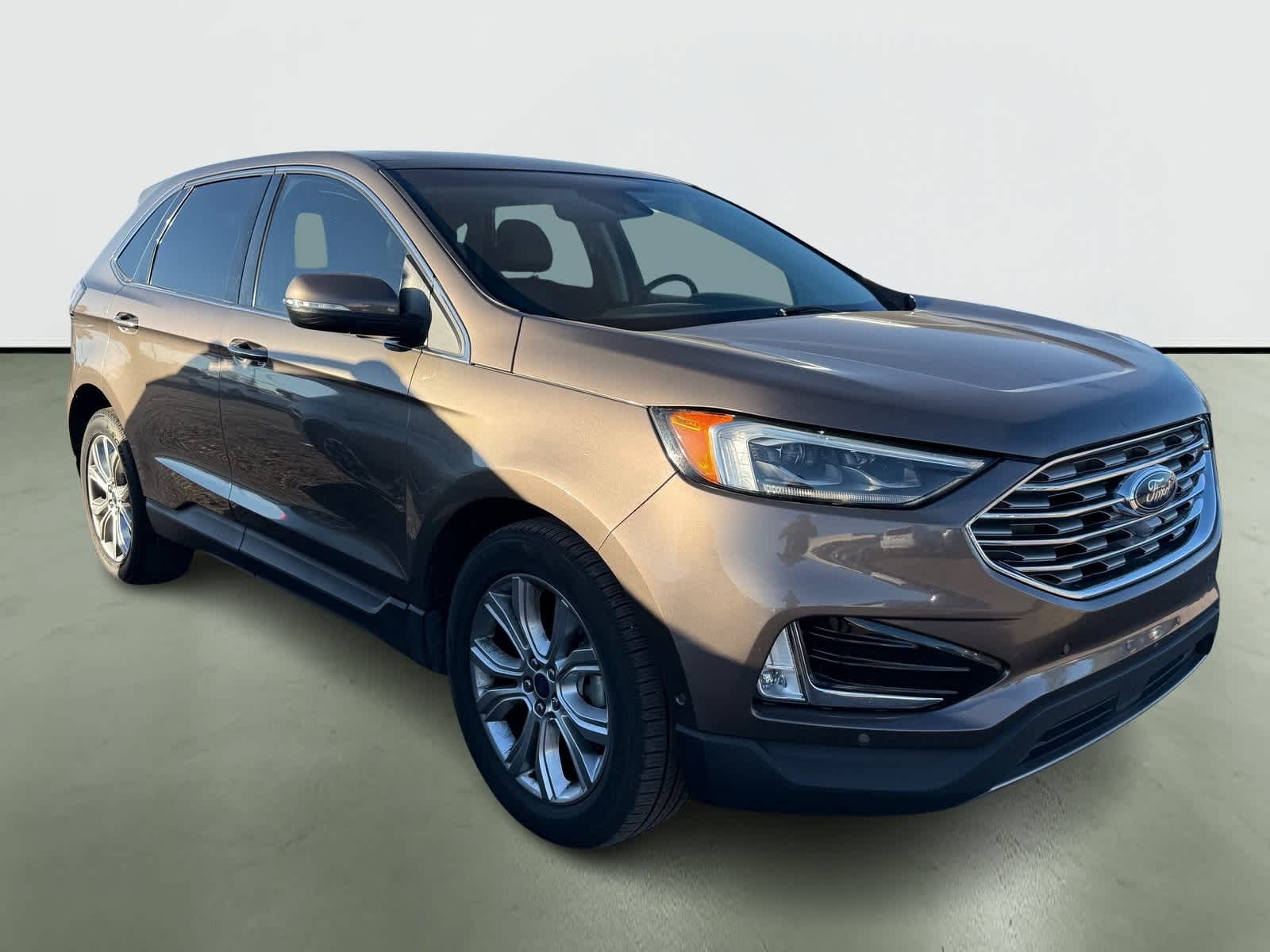 Thumbnail: 2019 Ford Edge - 5